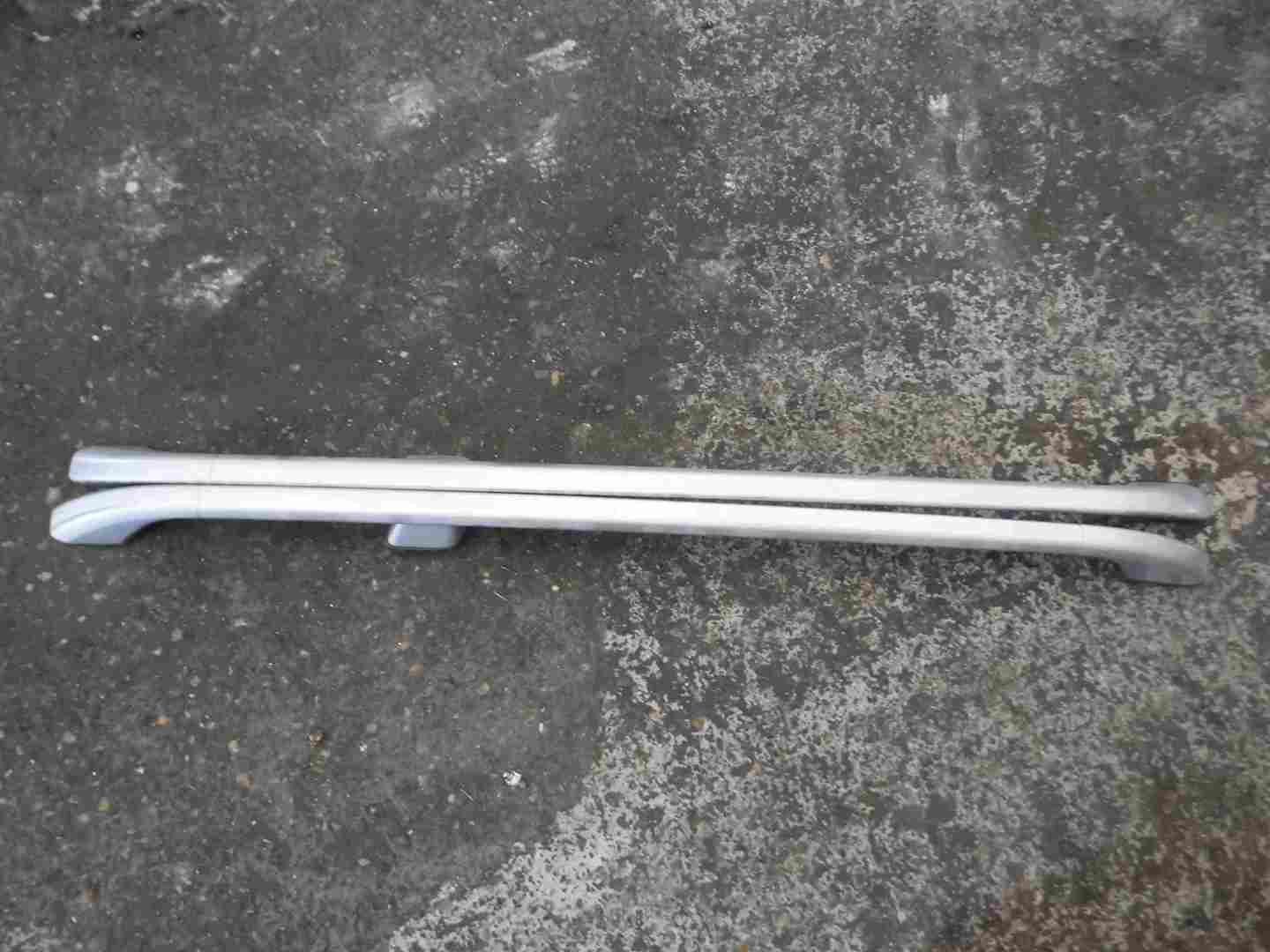 Renault Laguna Estate 2001-2005 Roof Bars Silver TEB64