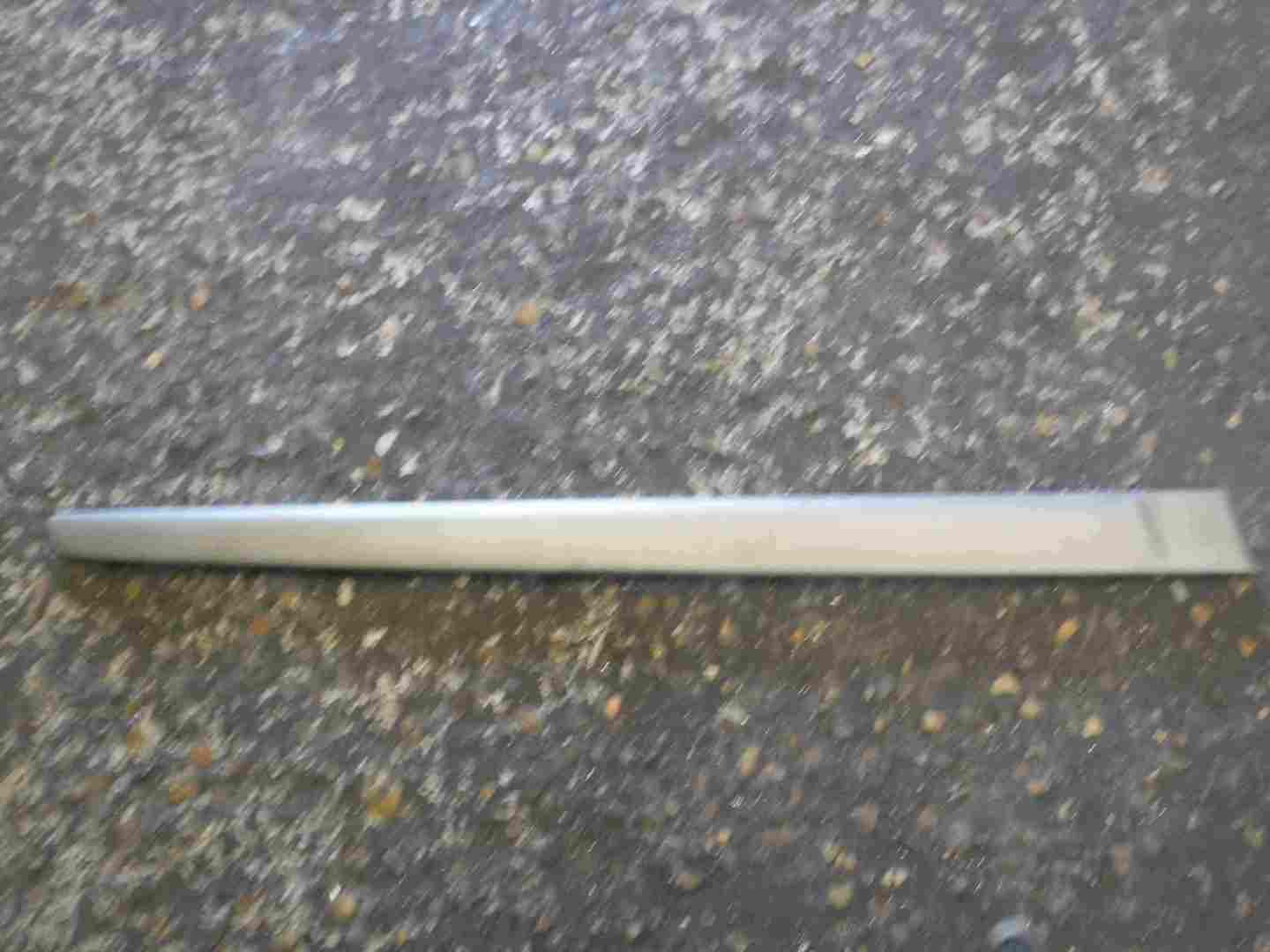 Renault Laguna Estate 2001-2005 V6 24V Drivers OSR Rear Door Moulding Trim