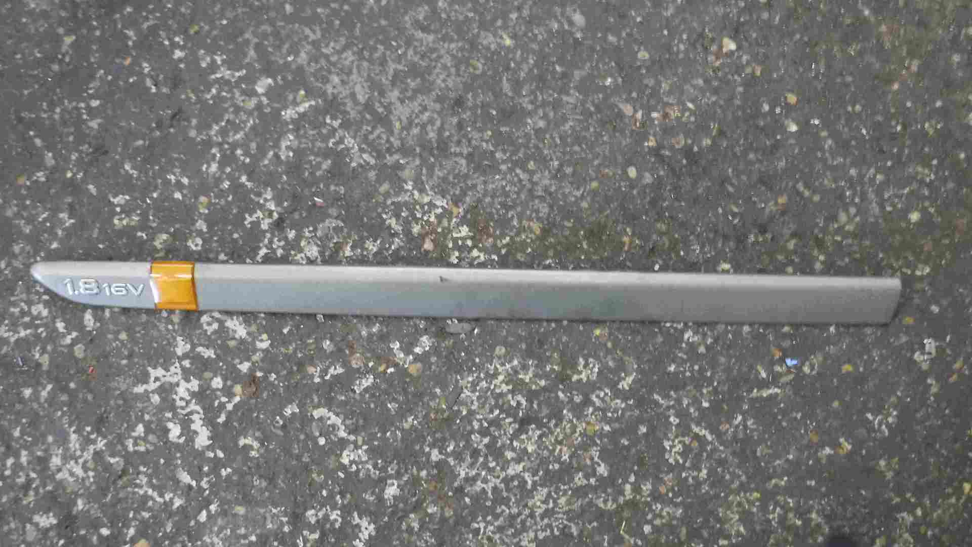 Renault Laguna Estate 2001-2007 1.8 16v Passenger NSF Front Door Moulding Trim