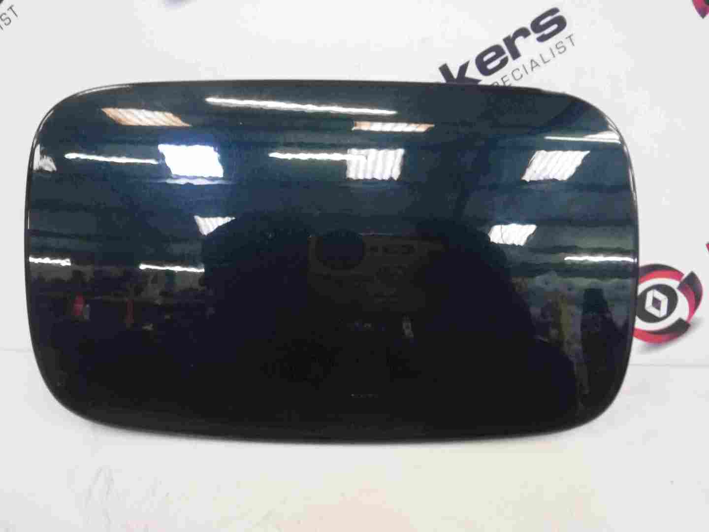 Renault Laguna Estate 2005-2007 Fuel Flap Cover Green 903