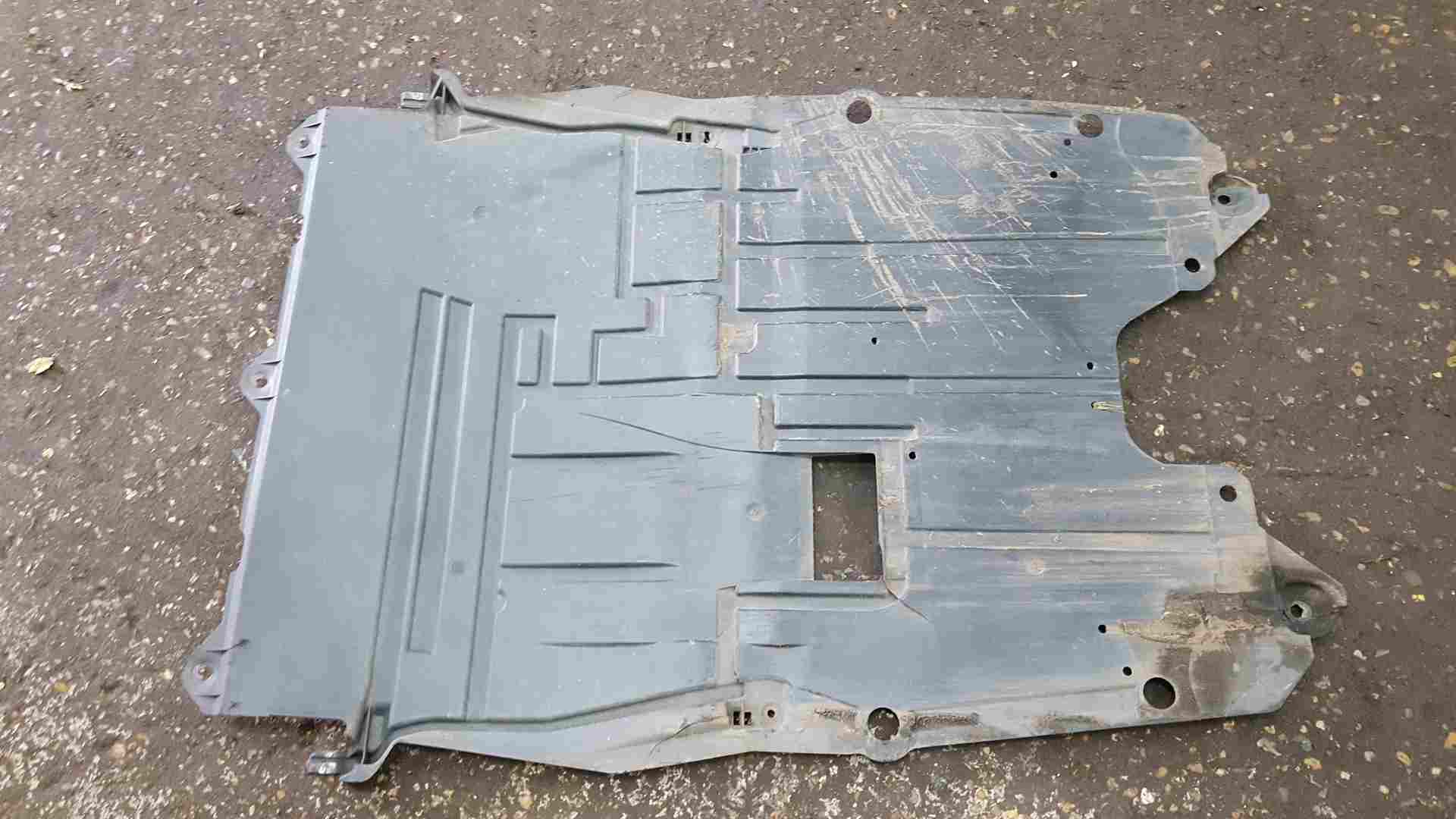 Renault Laguna Estate 2007-2010 Under CAR Drip Tray Splash Guard Under Tray