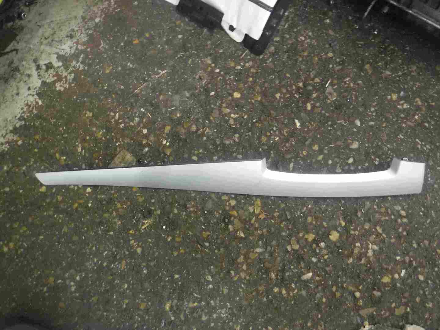 Renault Laguna Estate 2007-2014 Passenger NSF Front Dashboard Insert Trim