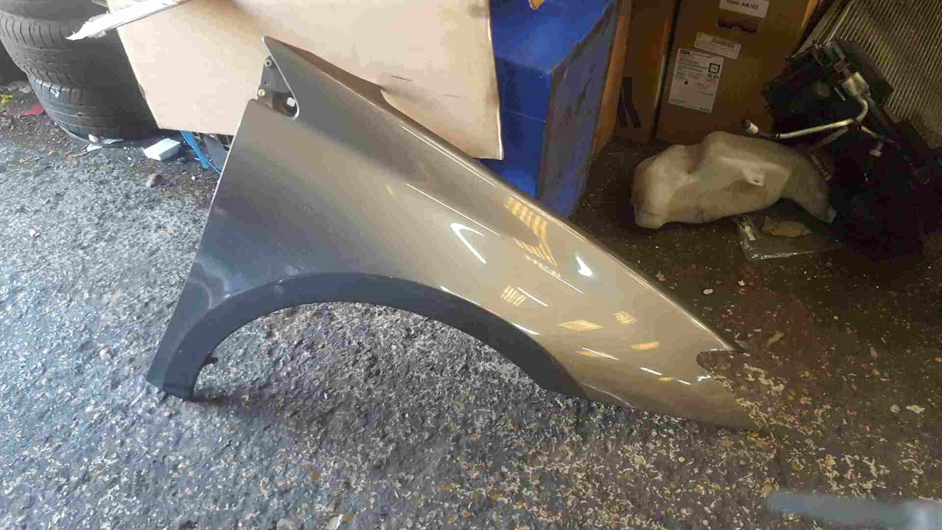 Renault Laguna Estate MK3 2007-2012 Drivers OS Wing Grey TEKNG