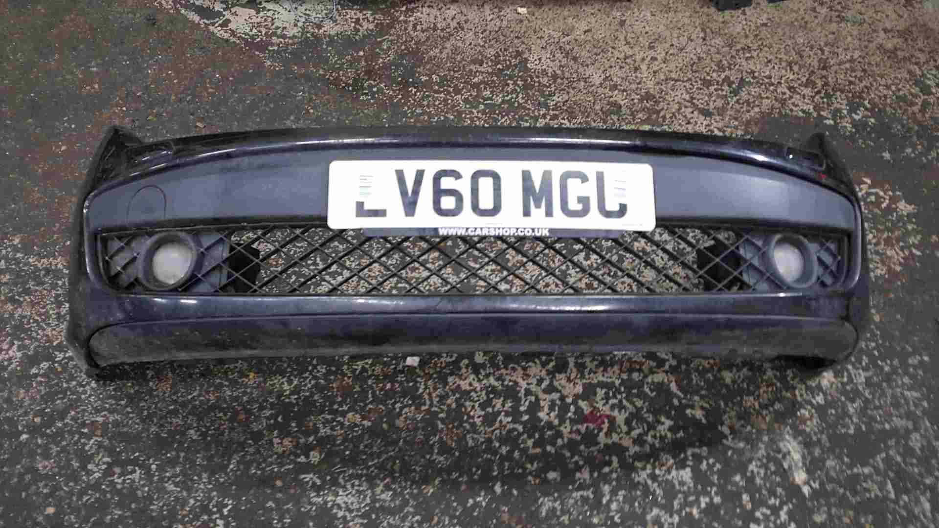 Thumb 3 Renault Laguna Estate MK3 2007-2012 Front Bumper Black 676