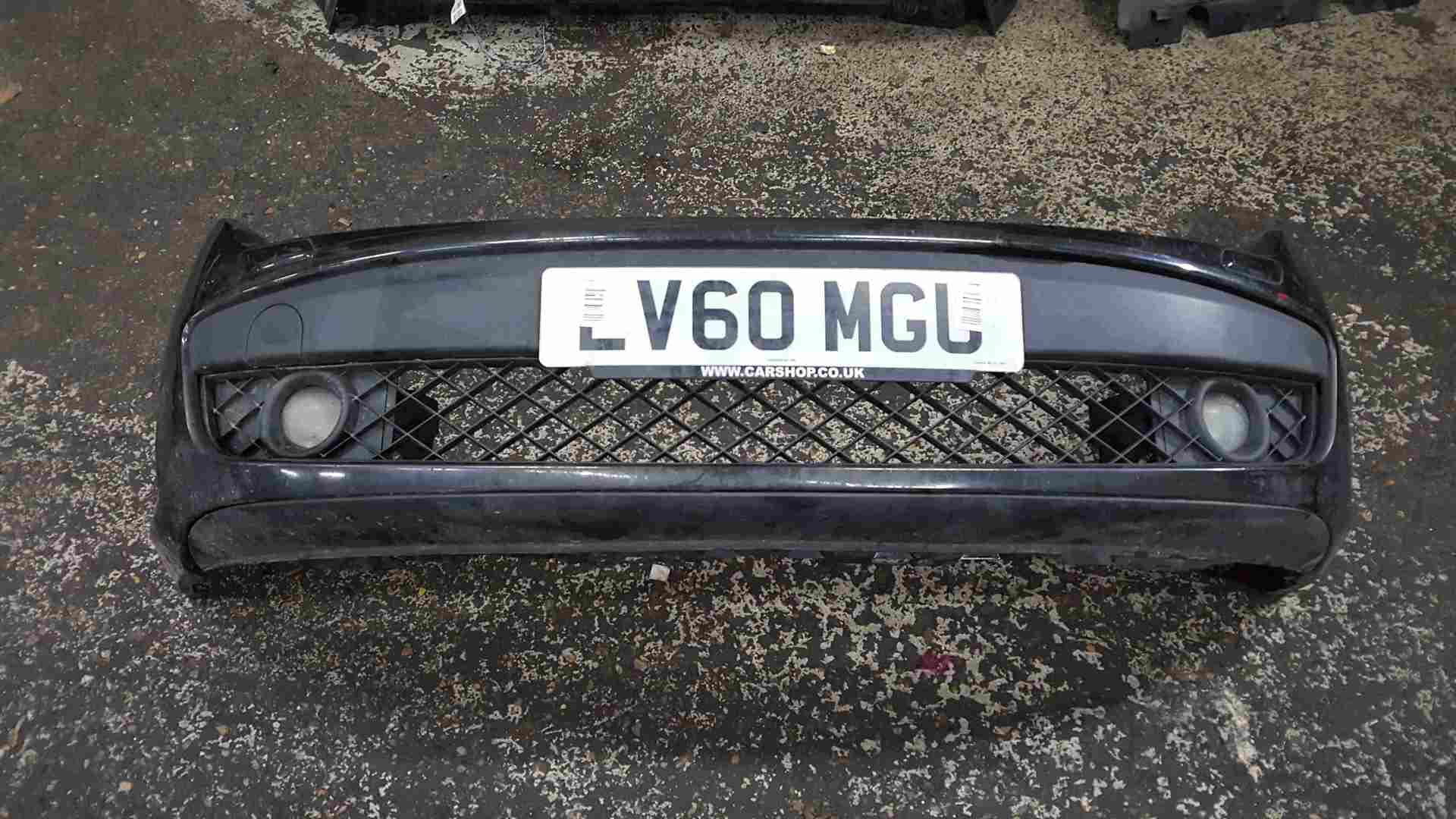 Renault Laguna Estate MK3 2007-2012 Front Bumper Black 676