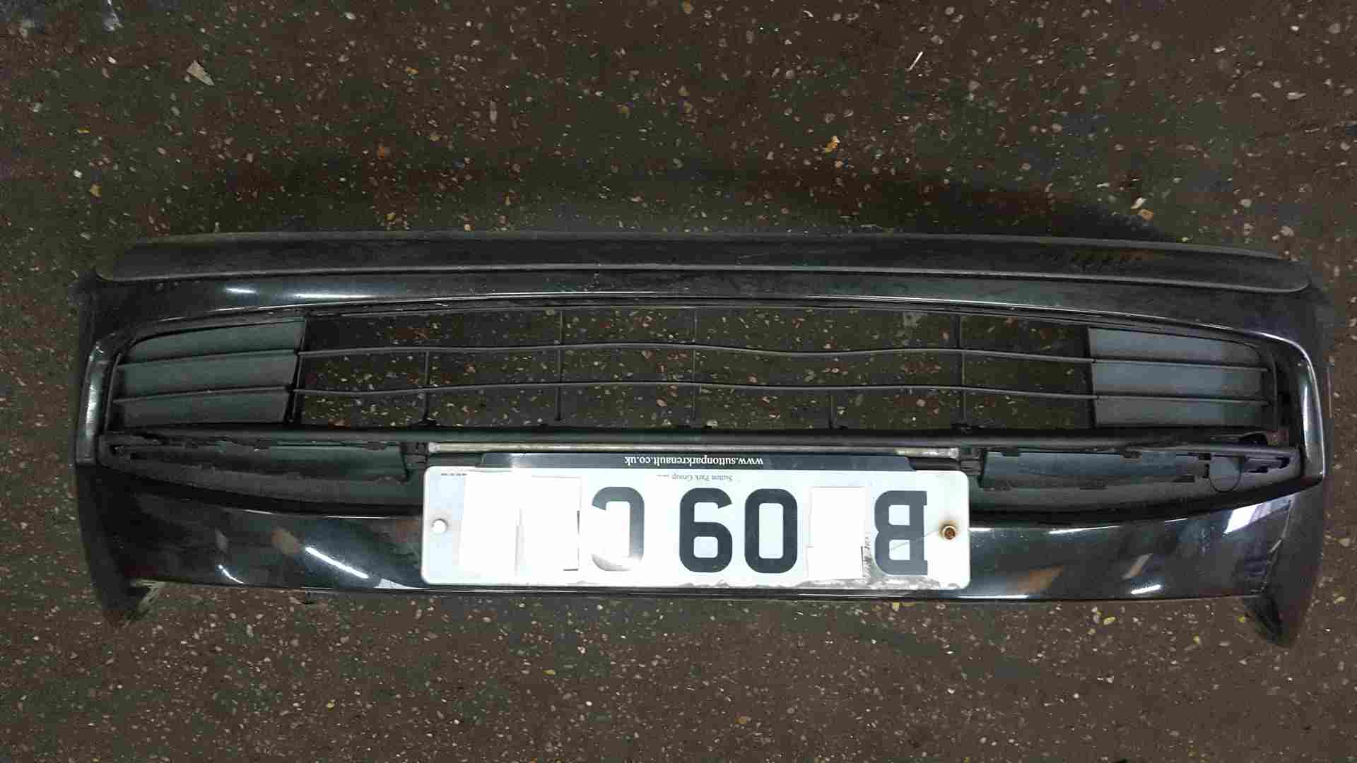 Renault Laguna Estate MK3 2007-2012 Front Bumper Black 676 Nv676