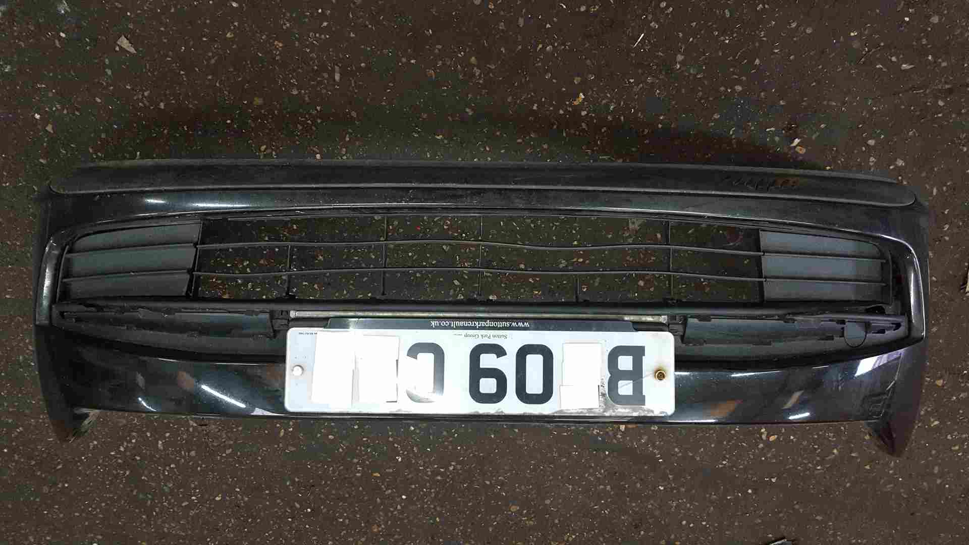 Thumb 2 Renault Laguna Estate MK3 2007-2012 Front Bumper Black 676 Nv676