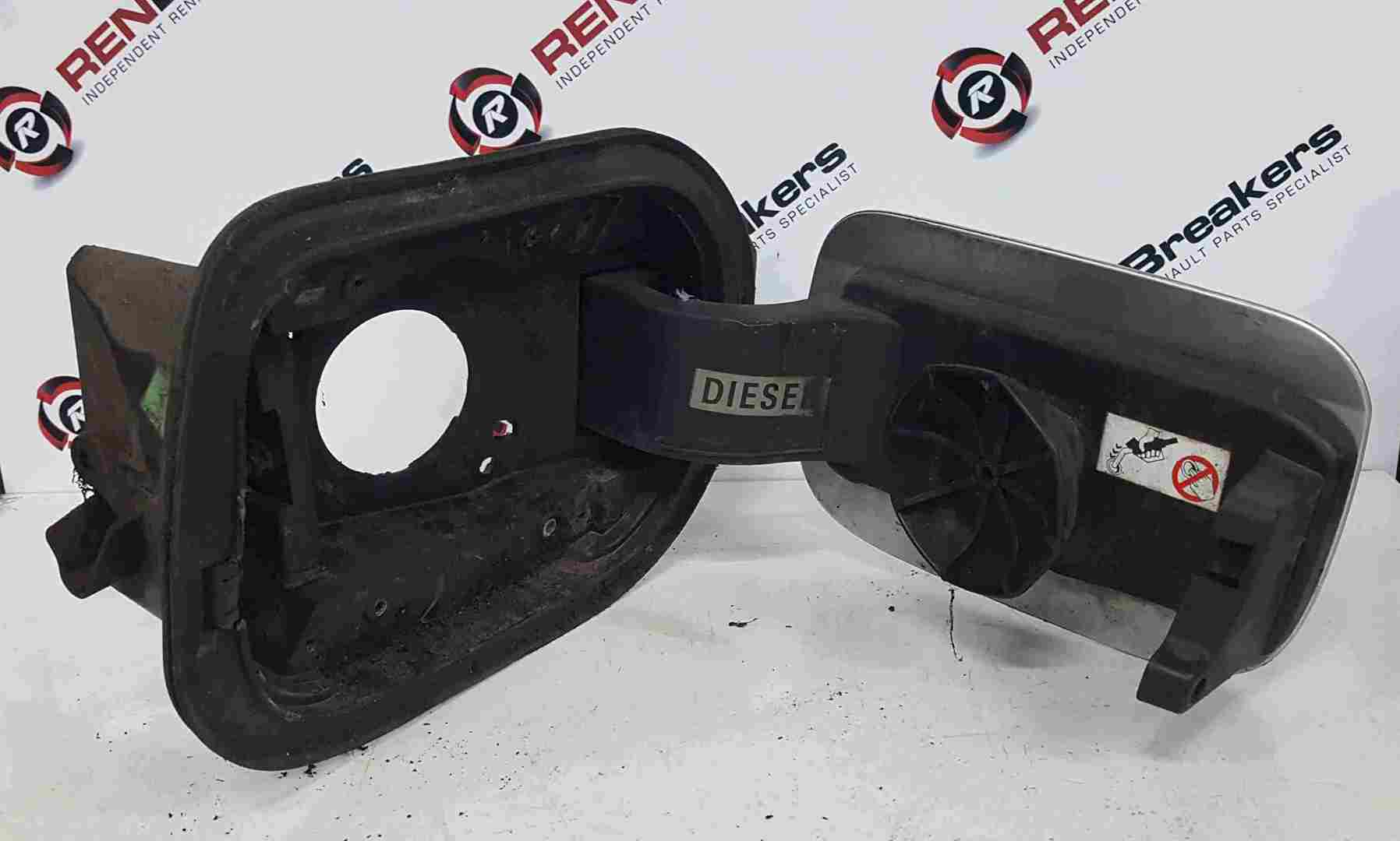 Thumb 3 Renault Laguna Estate MK3 2007-2012 Fuel Flap Cover Silver TED69 + Backing