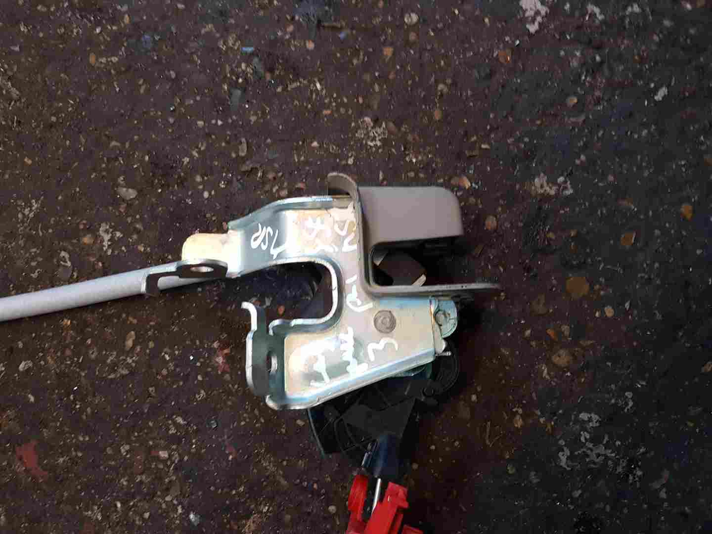 Thumb 4 Renault Laguna Estate MK3 2007-2012 Passenger NSR Rear Seat Release Mechanism