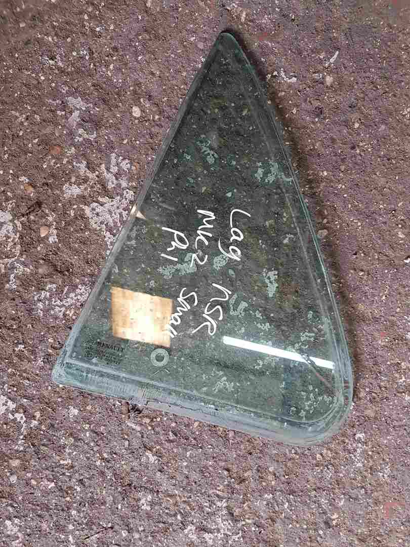 Renault Laguna Hatchback 2001-2007 Passenger NSR Small Glass Near Side Rear