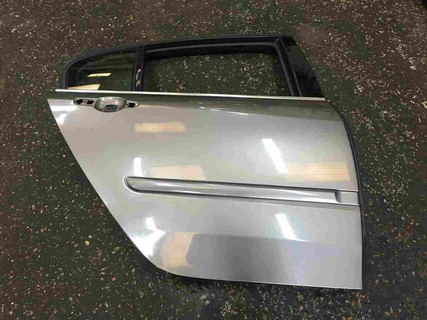 Renault Laguna Hatchback 2007-2012 Drivers OSR Rear Door Grey TEKND