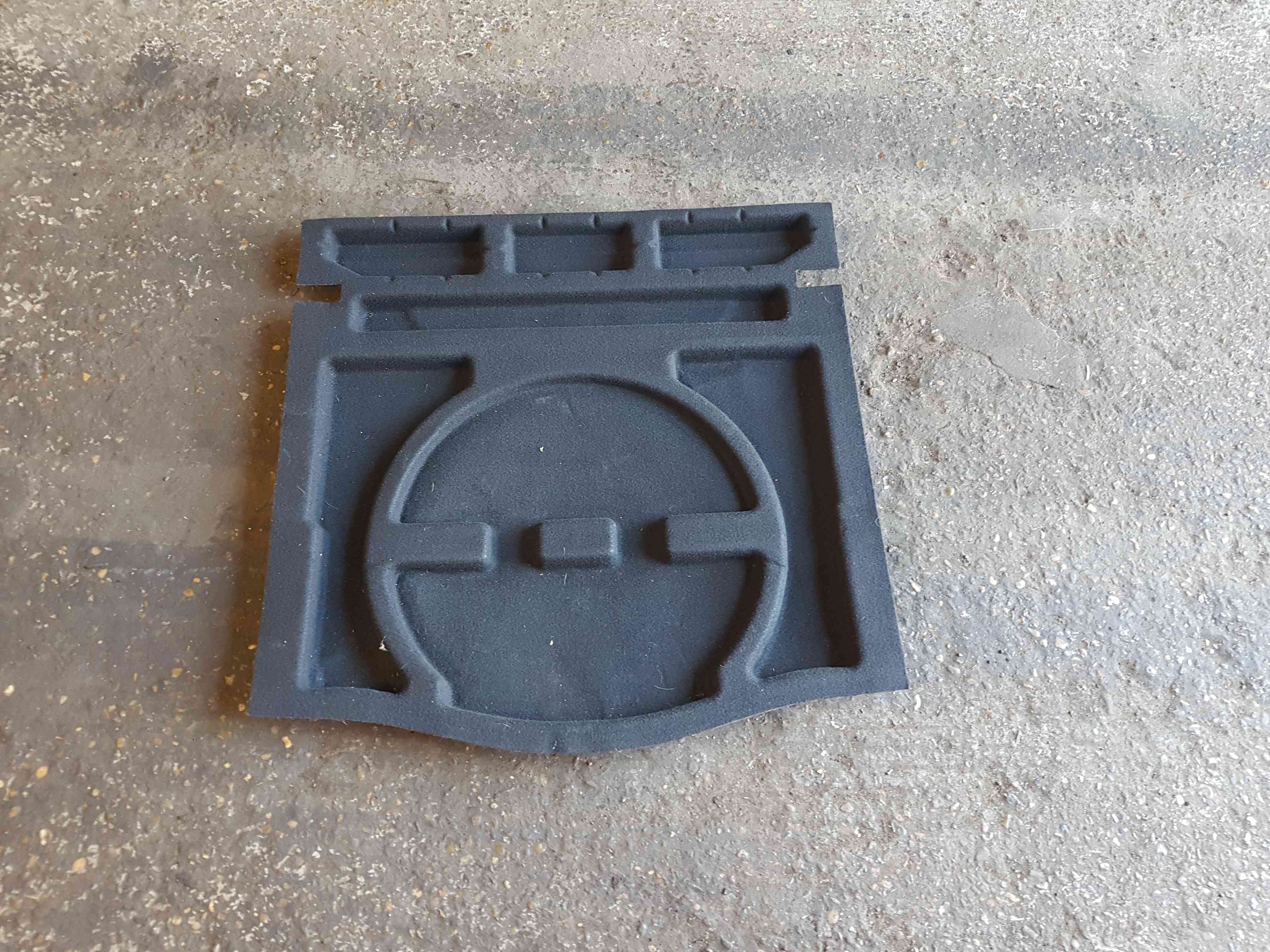 Thumb 5 Renault Laguna Hatchback MK3 2007-2012 Boot Tray Cover Carpet Spare Wheel