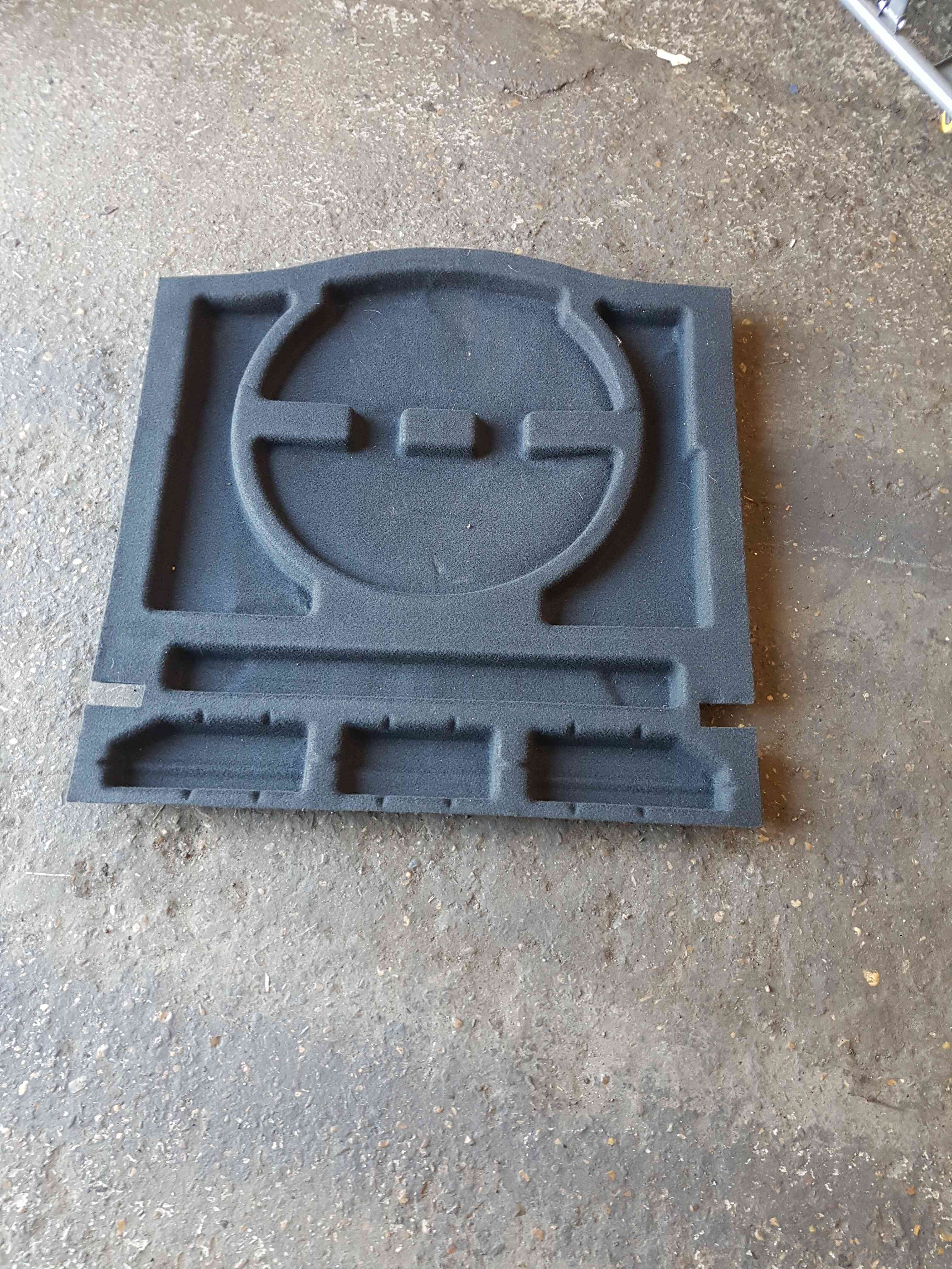 Thumb 8 Renault Laguna Hatchback MK3 2007-2012 Boot Tray Cover Carpet Spare Wheel