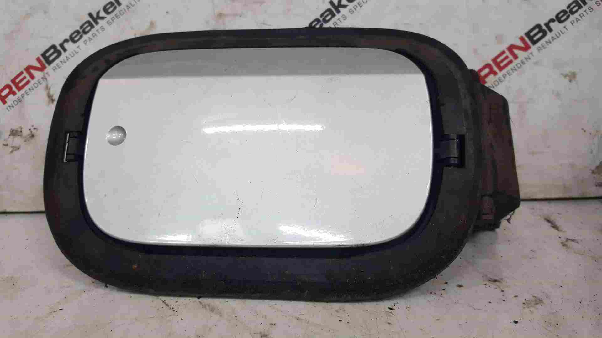 Thumb 3 Renault Laguna Hatchback MK3 2007-2012 Fuel Flap Cover + Hinge Silver Ted69