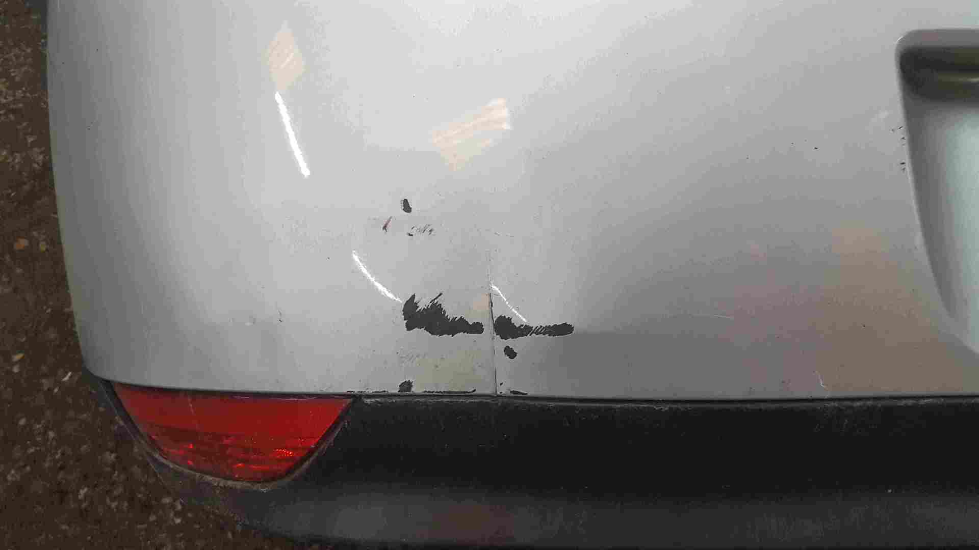 Thumb 3 Renault Laguna Hatchback MK3 2007-2012 Rear Bumper Silver TED69