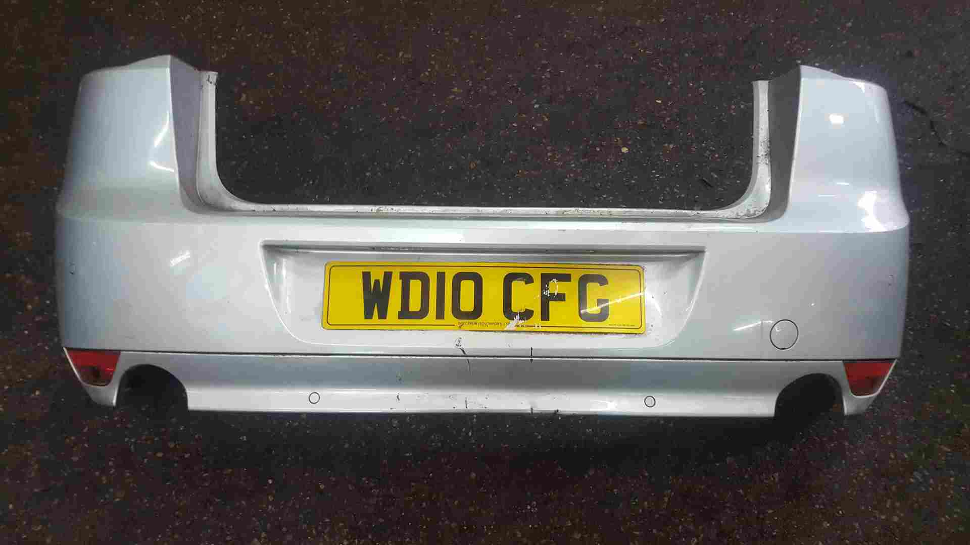 Thumb 2 Renault Laguna Hatchback MK3 2007-2012 Rear Bumper Silver Ted69 Rerverse Sensors