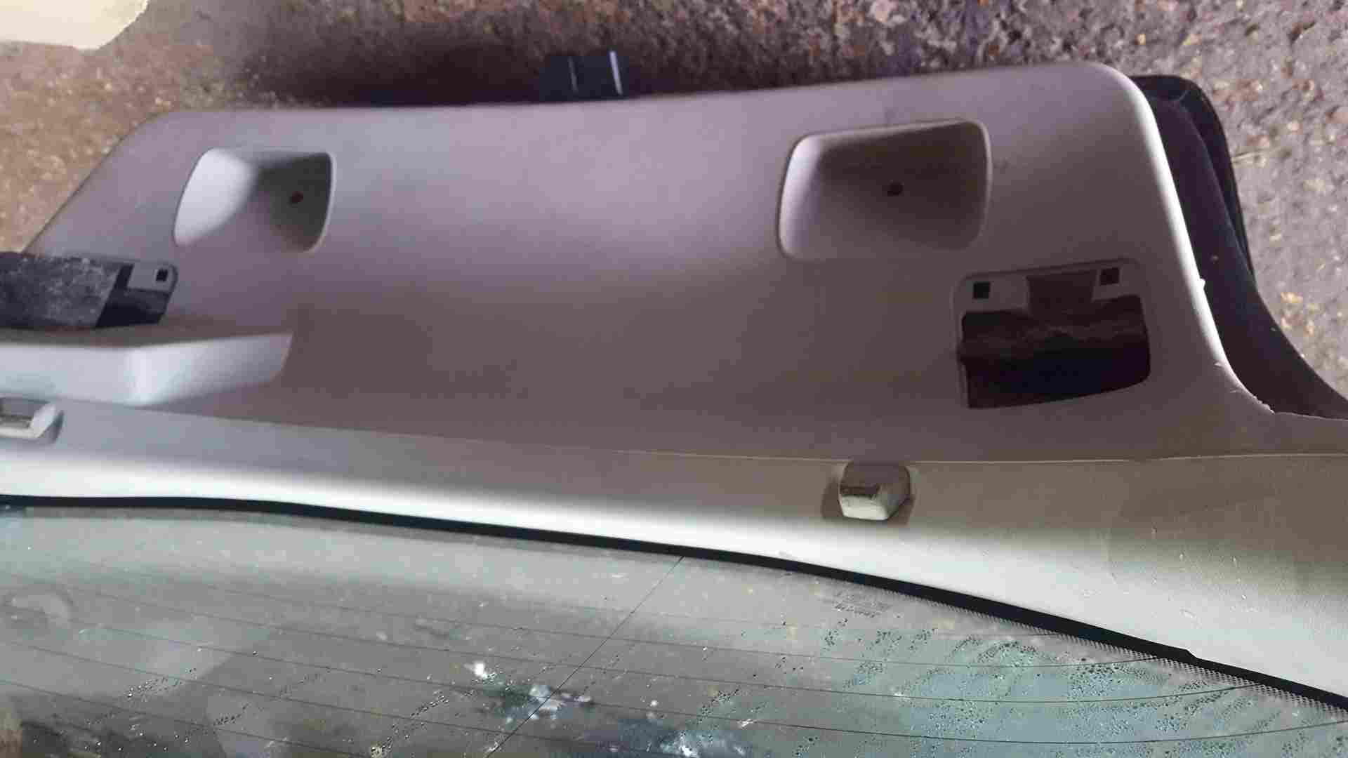 Thumb 3 Renault Laguna Hatchback MK3 2007-2012 Rear Tailgate Boot Black 676