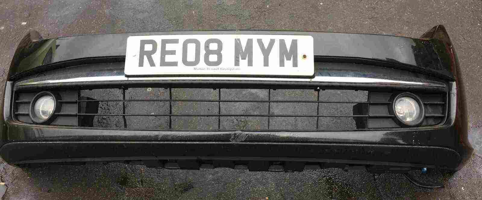 Renault Laguna Hatchback MK3 2008-2012 Front Bumper Black 676