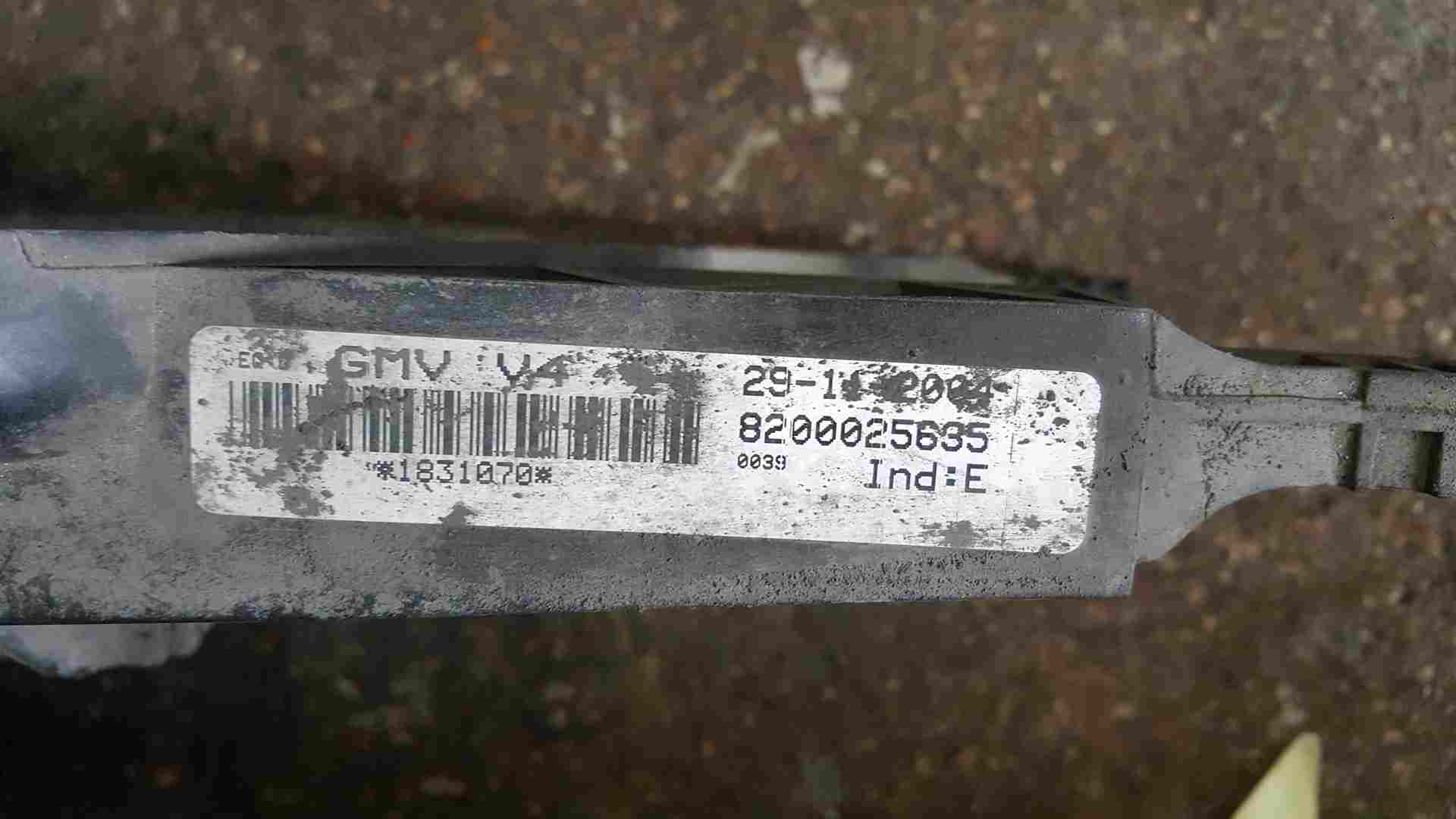 Thumb 5 Renault Laguna MK2 2001-2005 1.9 DCI Radiator Rad Cooling FAN 8200025635