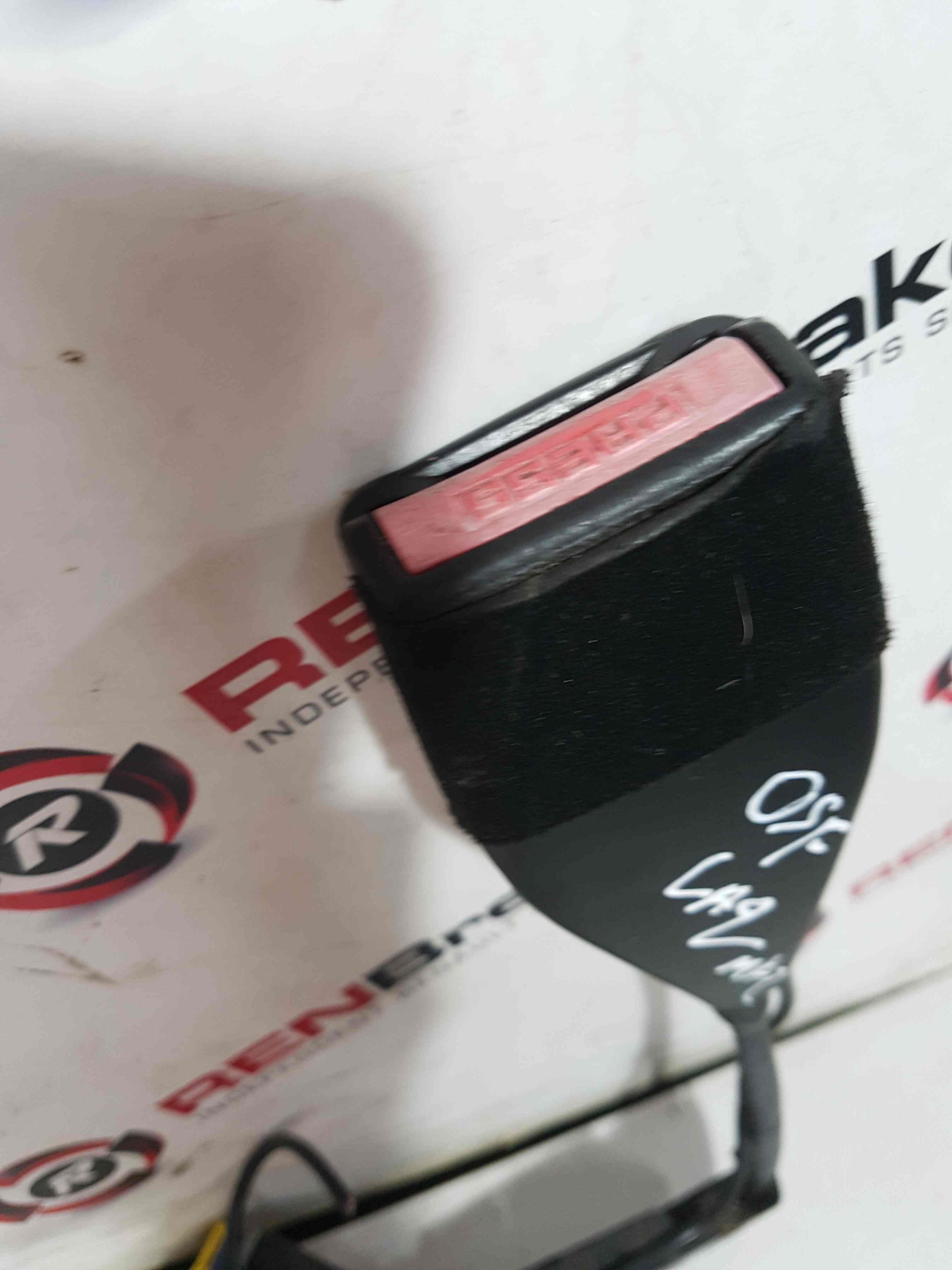 Thumb 3 Renault Laguna MK2 2001-2005 Drivers OSF Front Seat Belt Anchor Clip Buckle