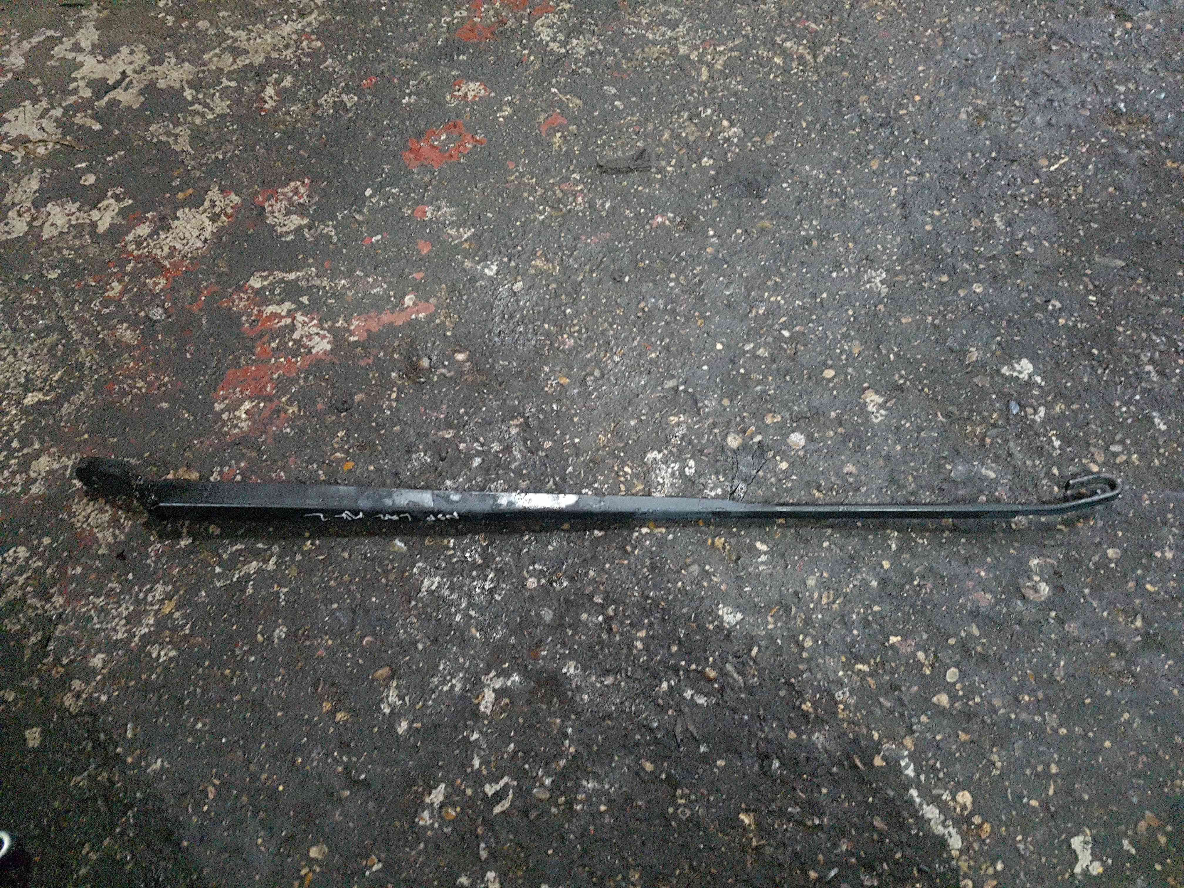Thumb 3 Renault Laguna MK2 2001-2005 Passenger NSF Front Wiper ARM