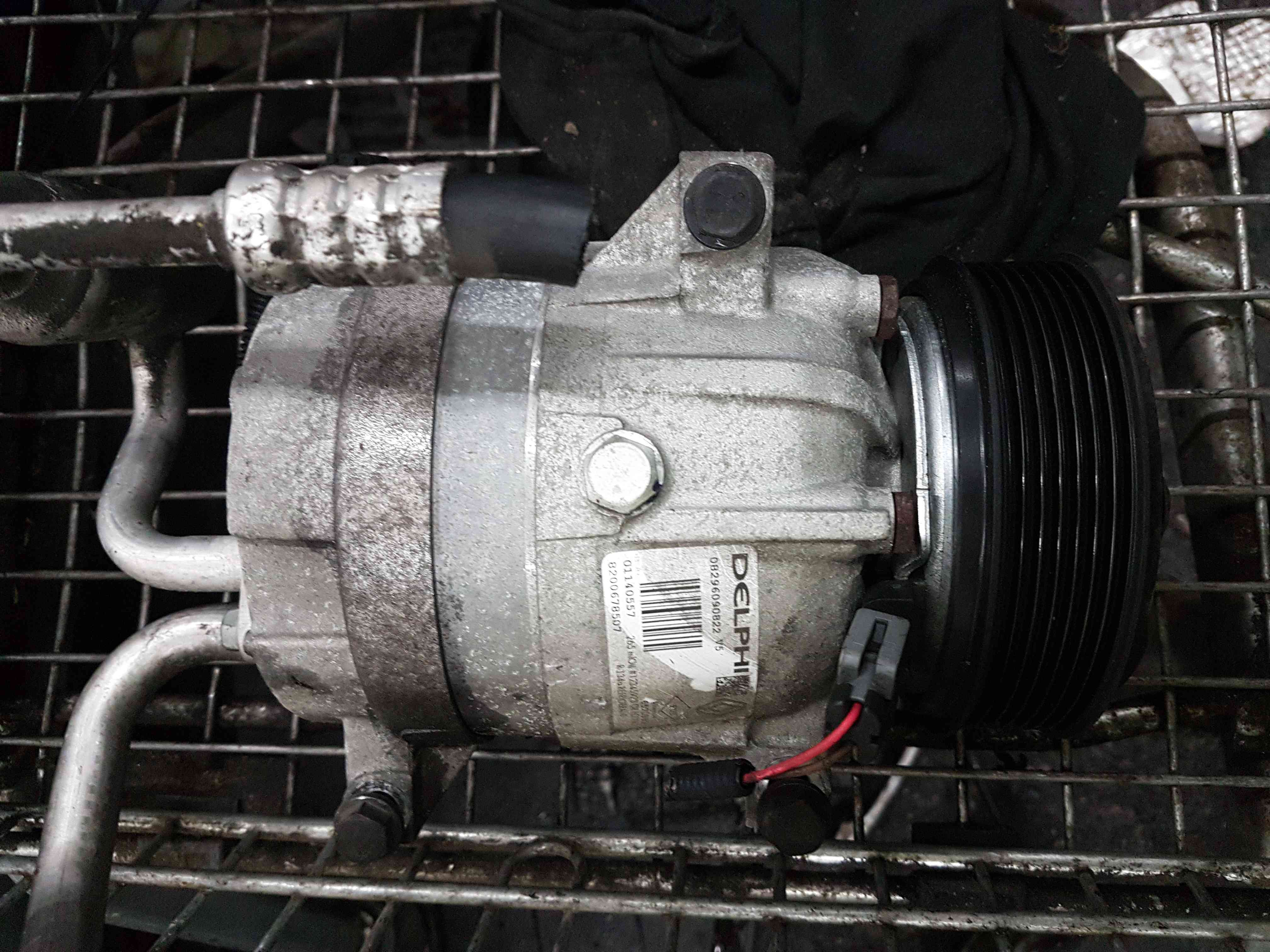 Thumb 2 Renault Laguna MK2 2001-2007 Aircon Pump Compressor Unit 8200678507