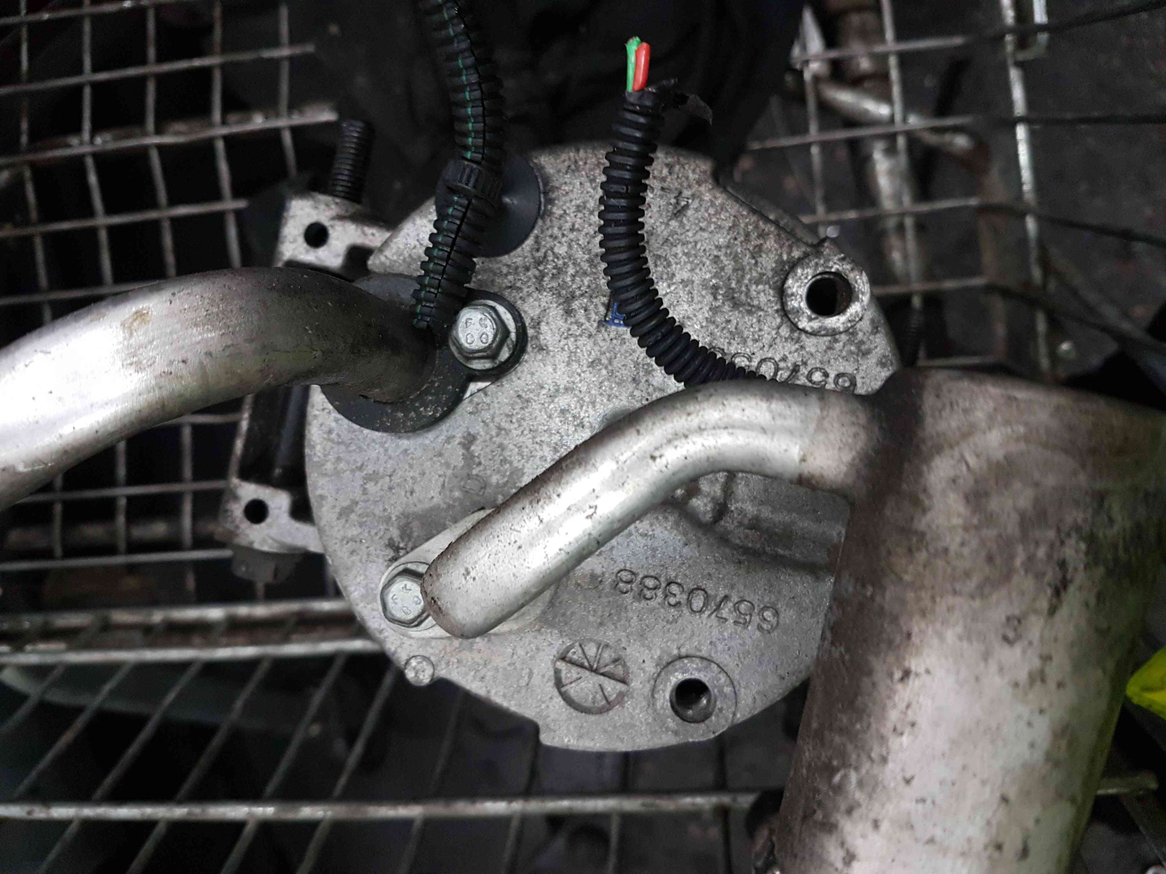 Thumb 4 Renault Laguna MK2 2001-2007 Aircon Pump Compressor Unit 8200678507