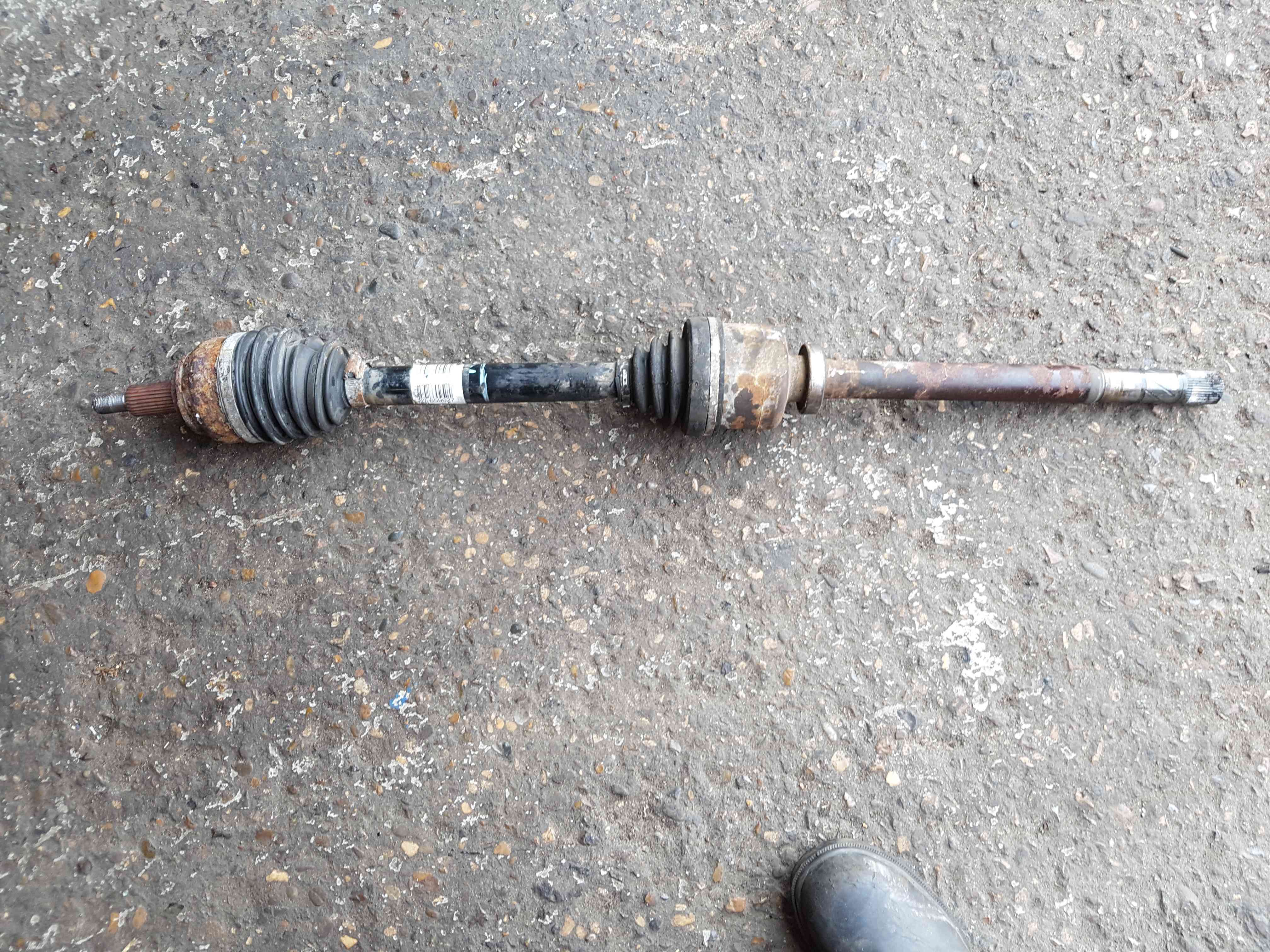 Thumb 6 Renault Laguna MK3 2007-2012 2.0 DCI Drivers OSF Front Driveshaft 8200659627