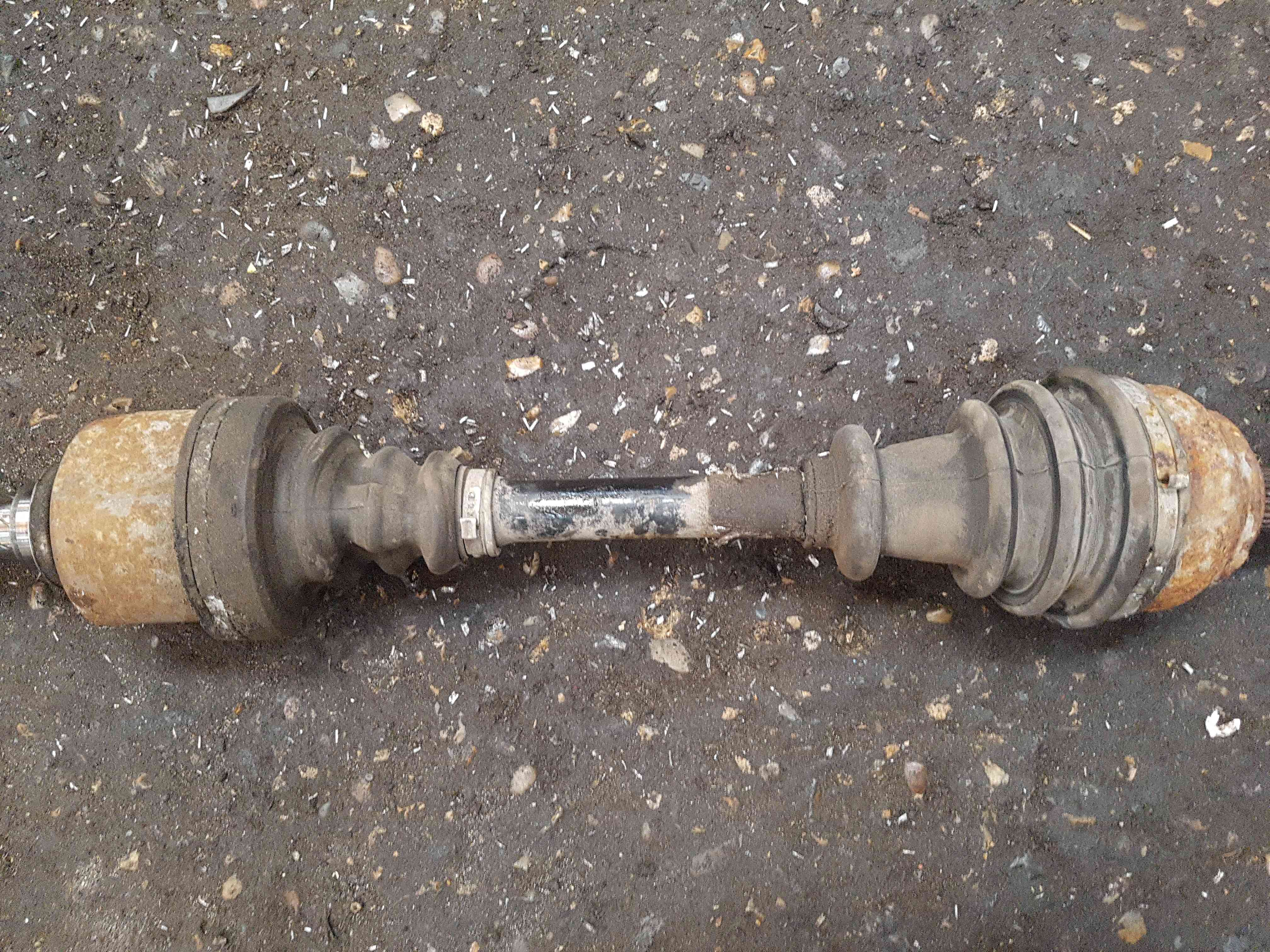 Thumb 6 Renault Laguna MK3 2007-2012 2.0 DCI Passenger NSF Front Driveshaft