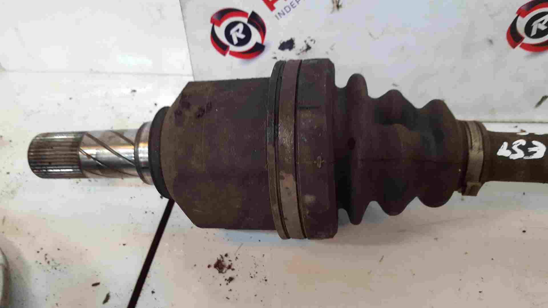Thumb 5 Renault Laguna MK3 2007-2012 2.0 DCI Passenger NSF Front Driveshaft