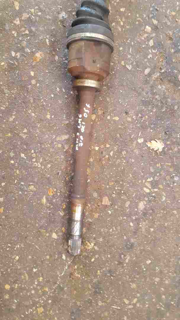 Thumb 3 Renault Laguna MK3 2007-2012 2.0 DCi Drivers OSF Front Driveshaft