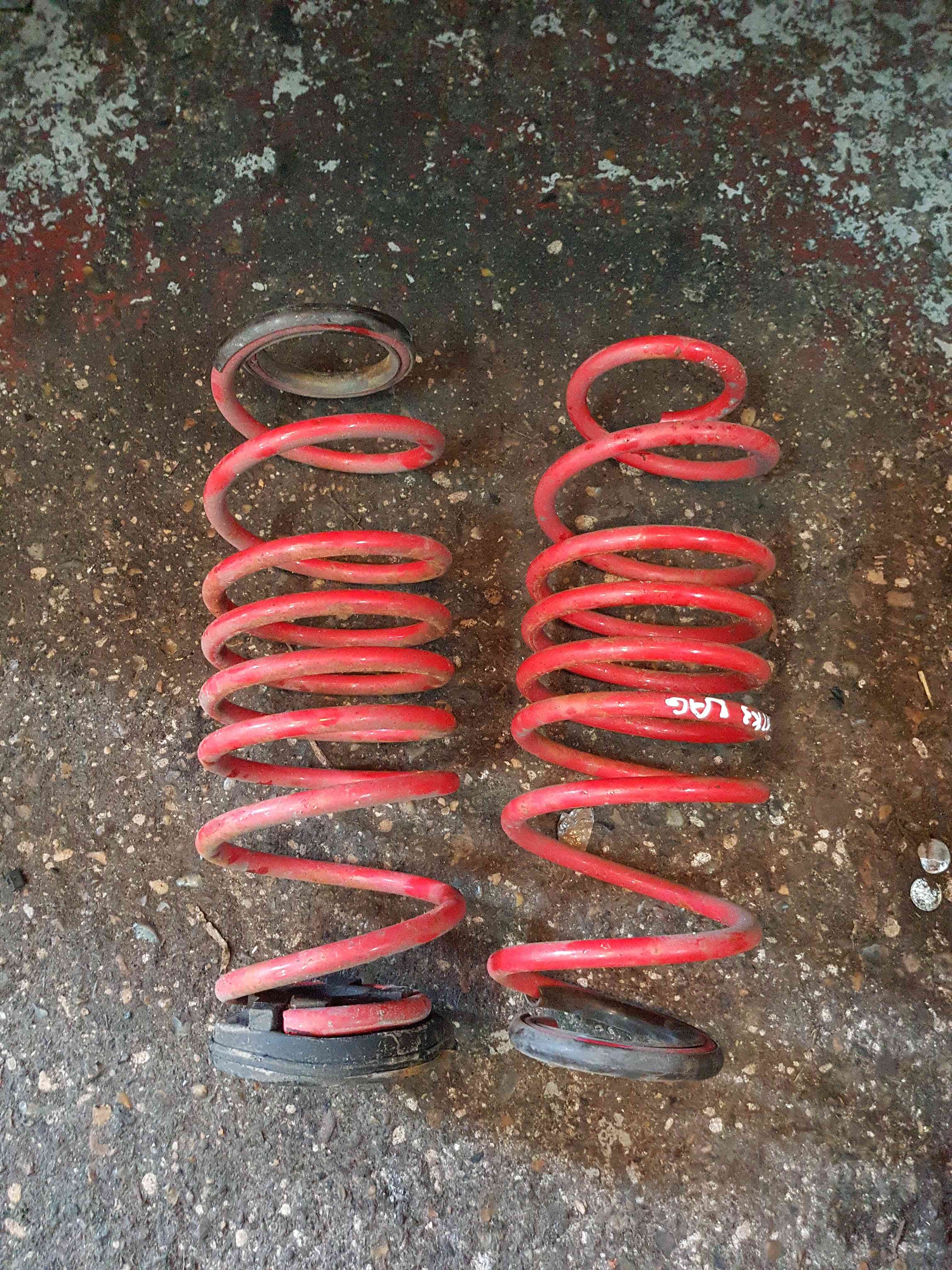 Thumb 2 Renault Laguna MK3 2007-2012 2.0I Passenger Drivers Ns Os Rear Spring Lowering