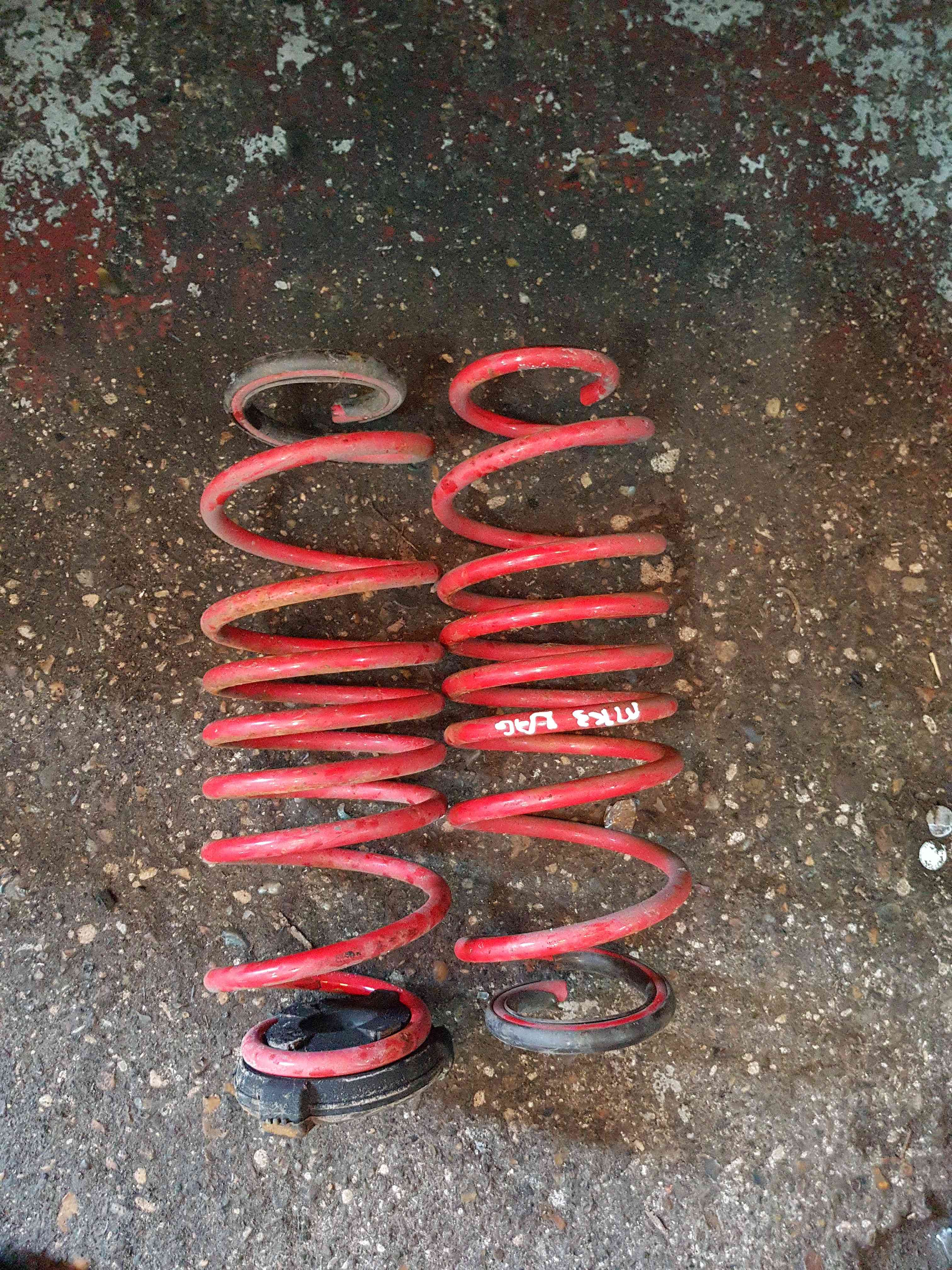 Thumb 6 Renault Laguna MK3 2007-2012 2.0I Passenger Drivers Ns Os Rear Spring Lowering