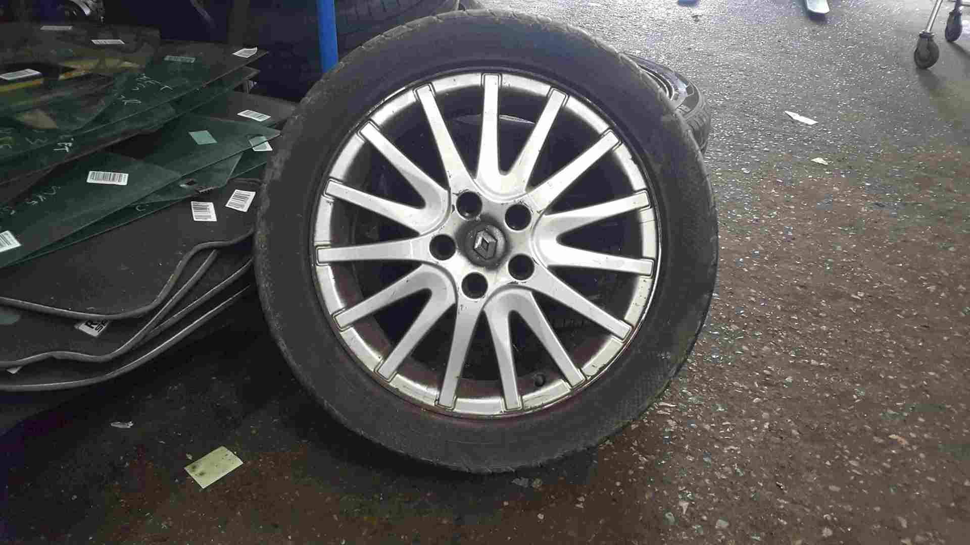 Renault Laguna MK3 2007-2012 Alloy Wheel 17inch 17 403000034R 3/5