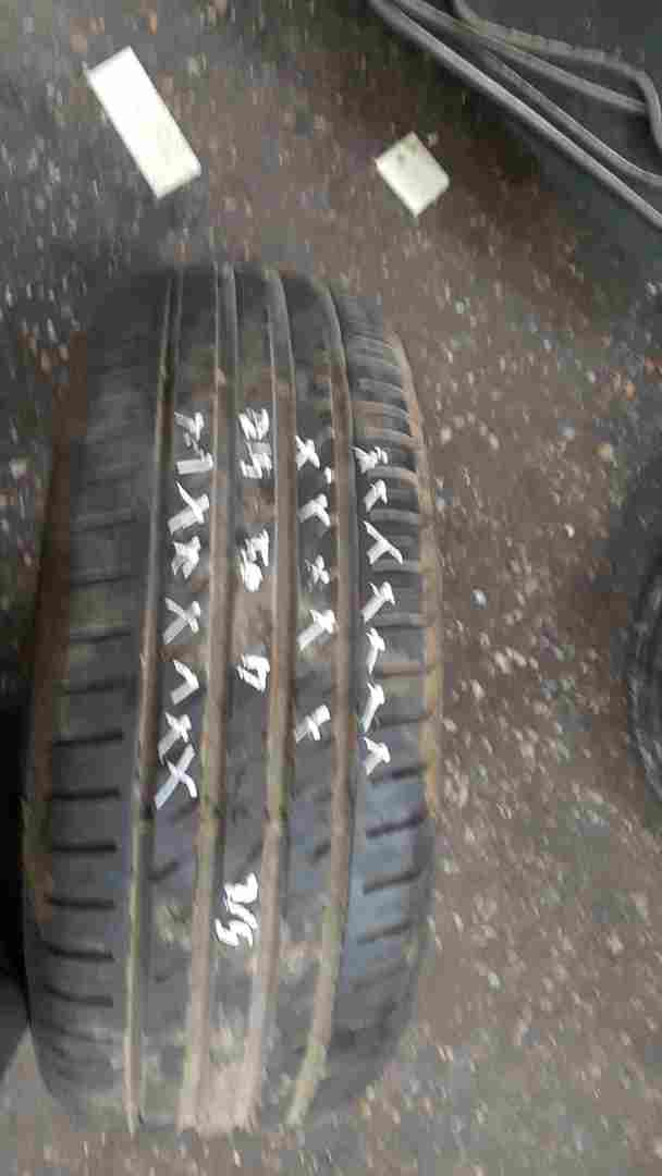 Thumb 2 Renault Laguna MK3 2007-2012 Alloy Wheel 17inch 403000034R 3/5