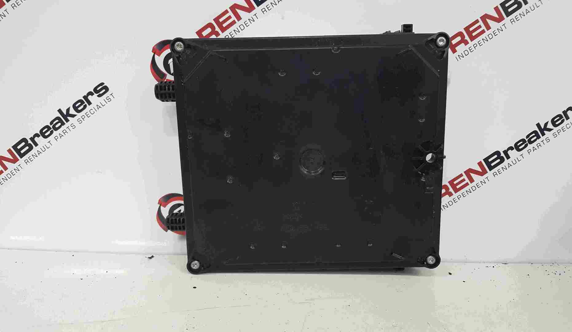 Thumb 2 Renault Laguna MK3 2007-2012 Body Control Module BCM 284b10026R
