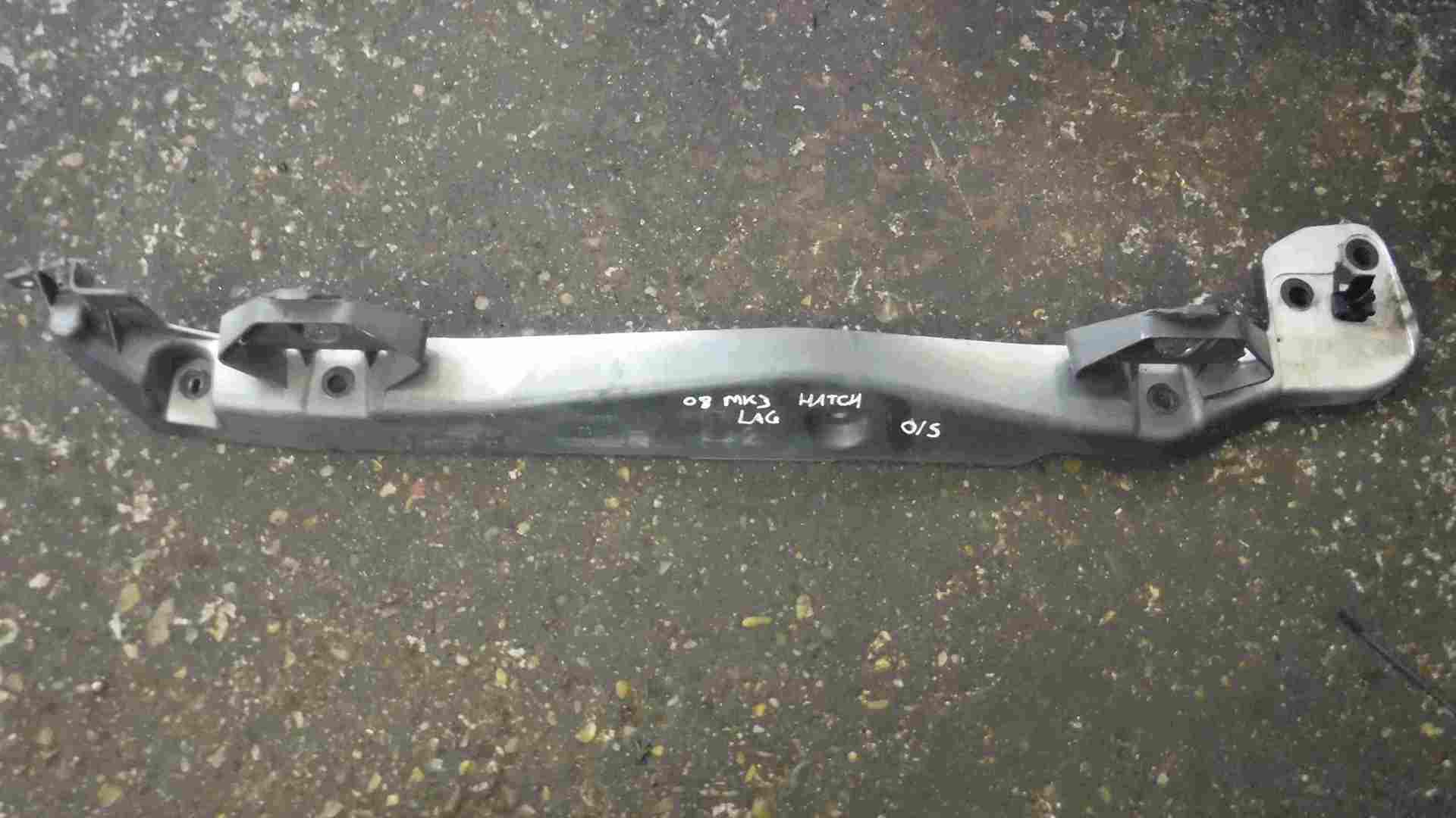 Renault Laguna MK3 2007-2012 Drivers OS Wing Bracket Support 631220002R