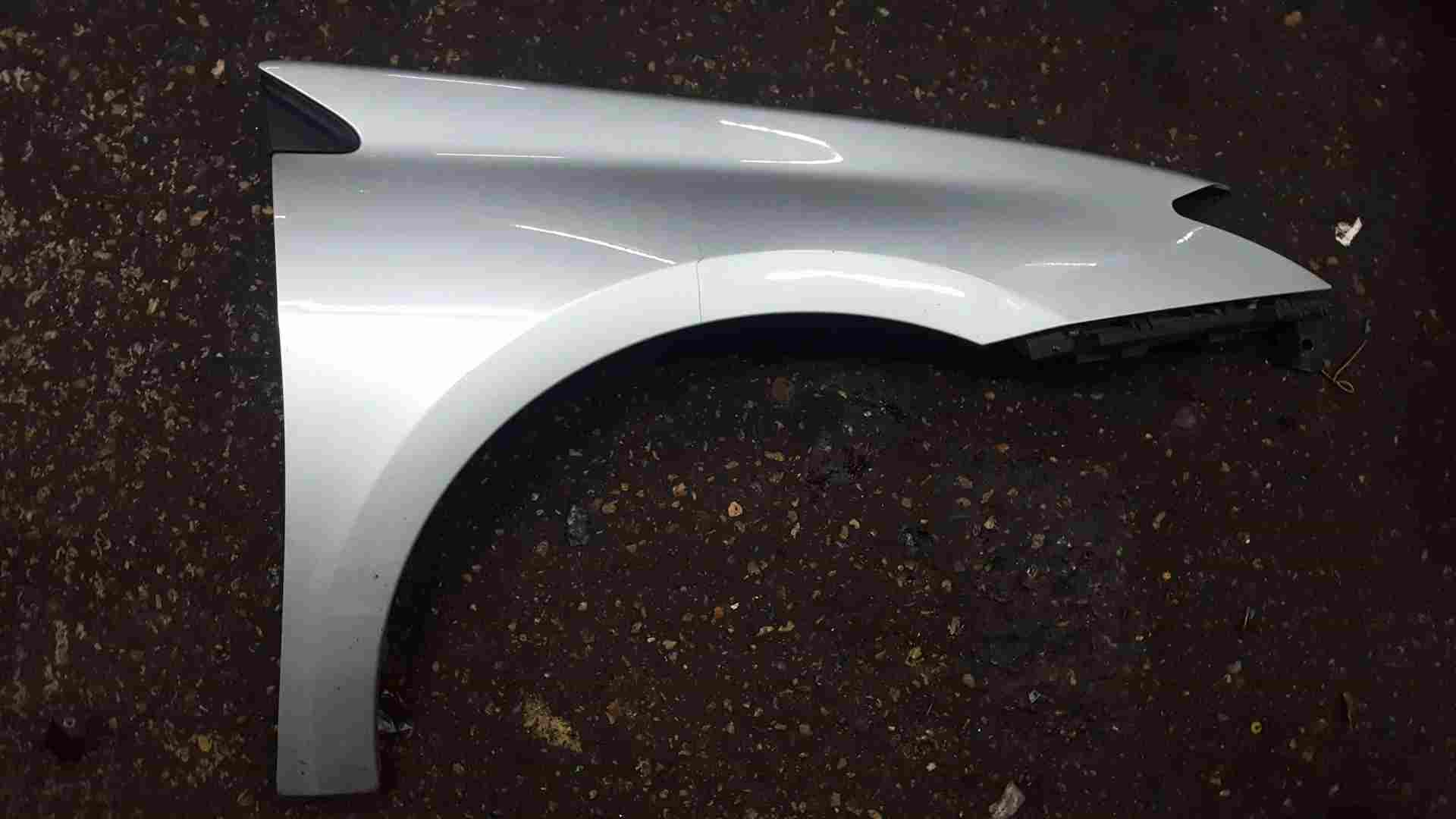 Renault Laguna MK3 2007-2012 Drivers Os Wing Silver Ted69