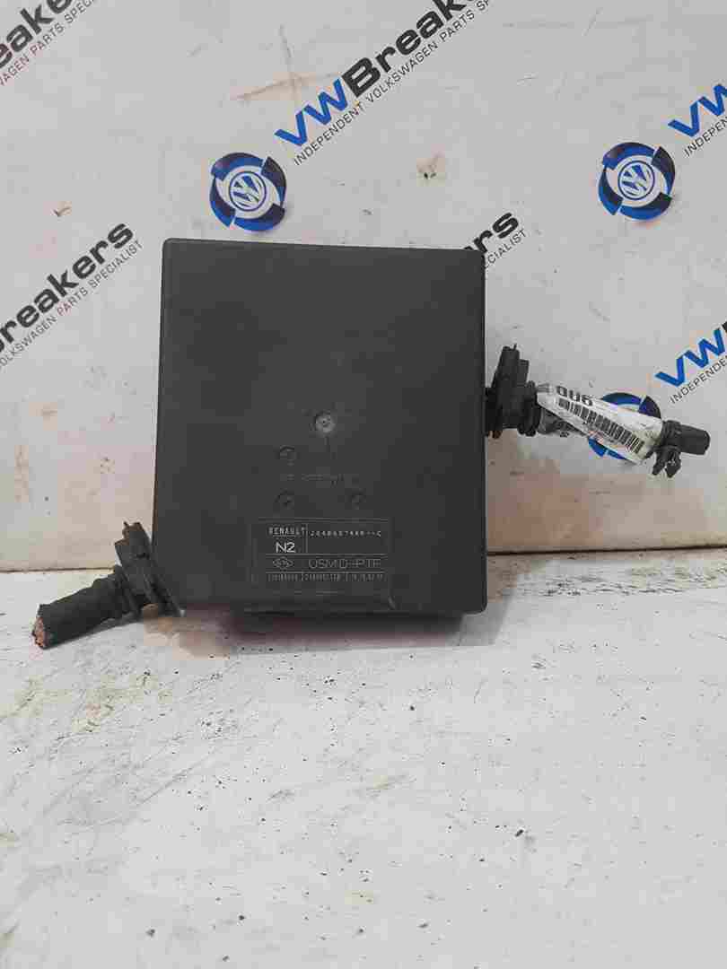 Thumb 4 Renault Laguna MK3 2007-2012 Engine BAY Fuse BOX Upc 284b68744r 284B60012R