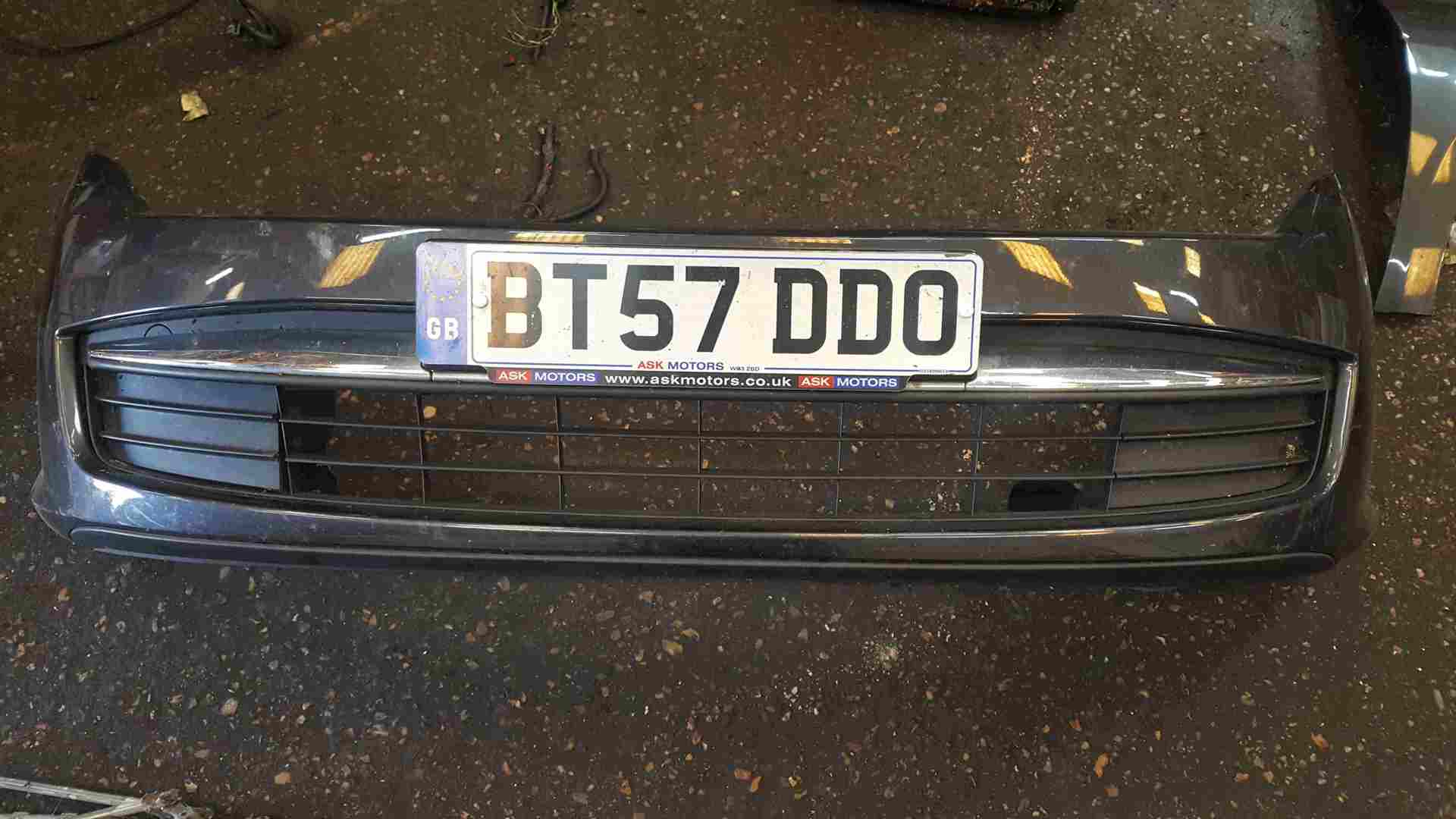 Renault Laguna MK3 2007-2012 Front Bumper Grey TEB66