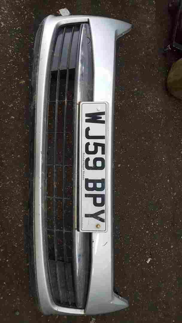 Thumb 2 Renault Laguna MK3 2007-2012 Front Bumper Silver TED69
