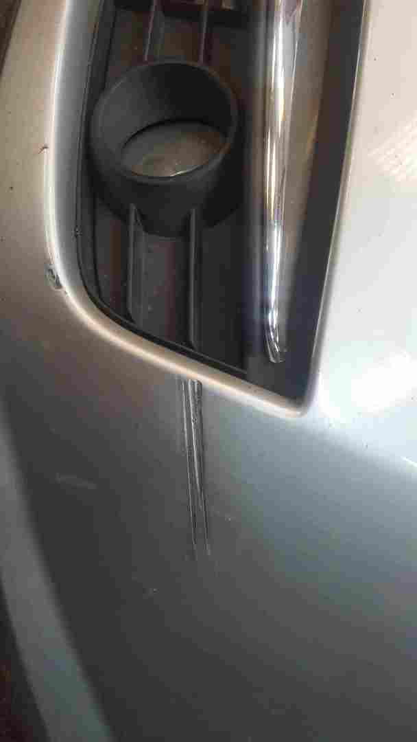 Thumb 3 Renault Laguna MK3 2007-2012 Front Bumper Silver TED69