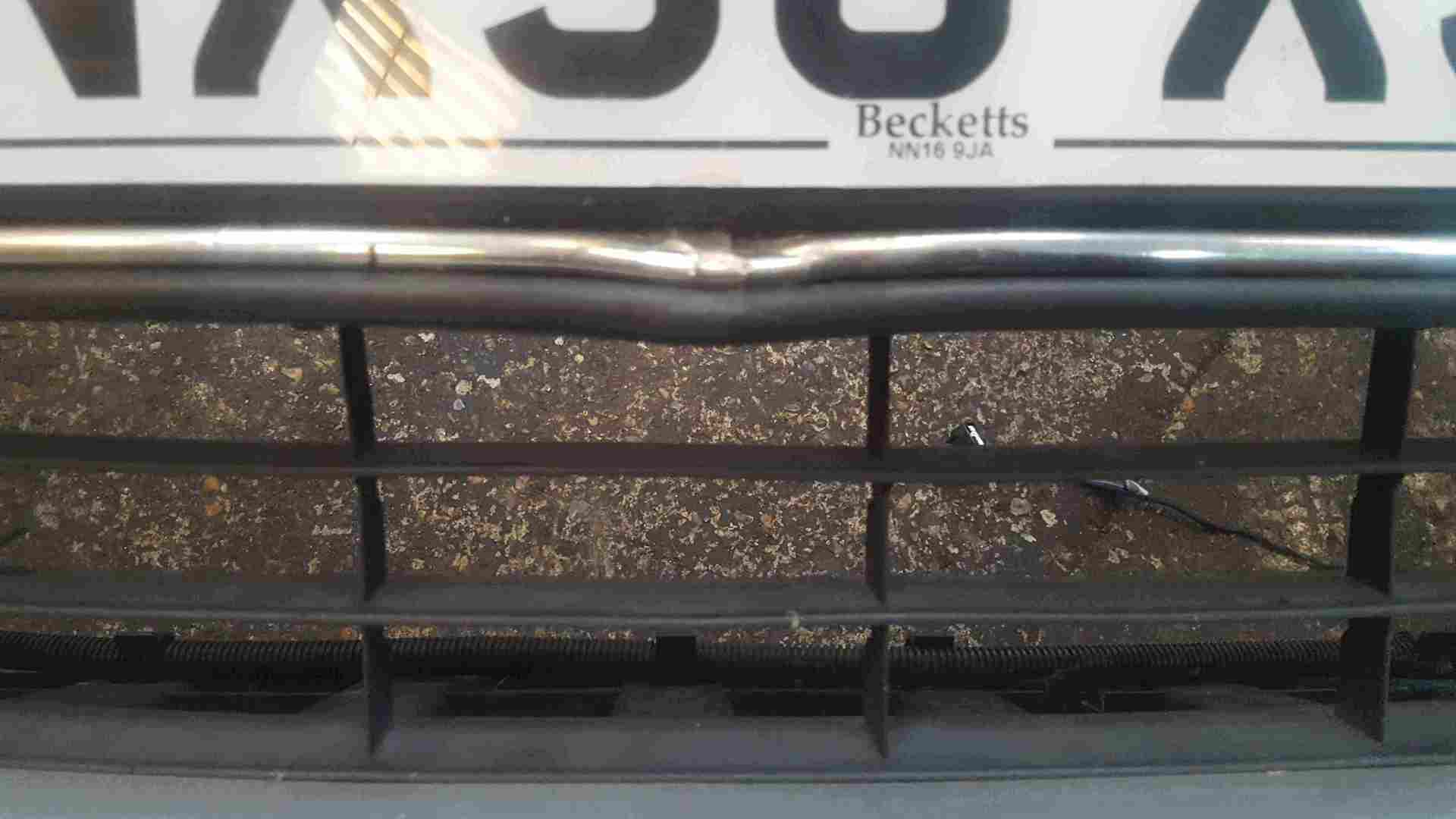 Thumb 4 Renault Laguna MK3 2007-2012 Front Bumper Silver TED69