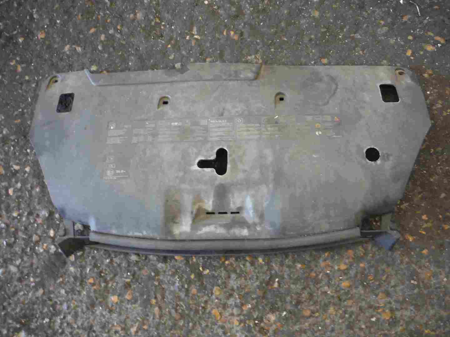 Renault Laguna MK3 2007-2012 Front Bumper Top Slam Panel Plastic Trim Engine