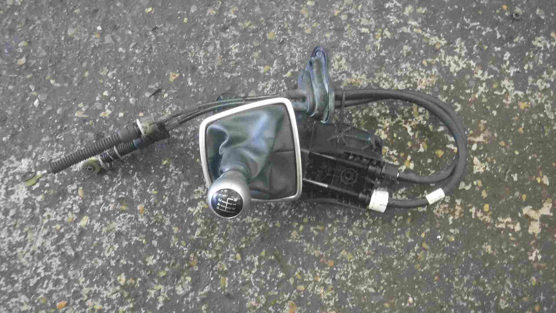 Renault Laguna MK3 2007-2012 Gear Stick Mechanism + Cable Linkages 6 Speed