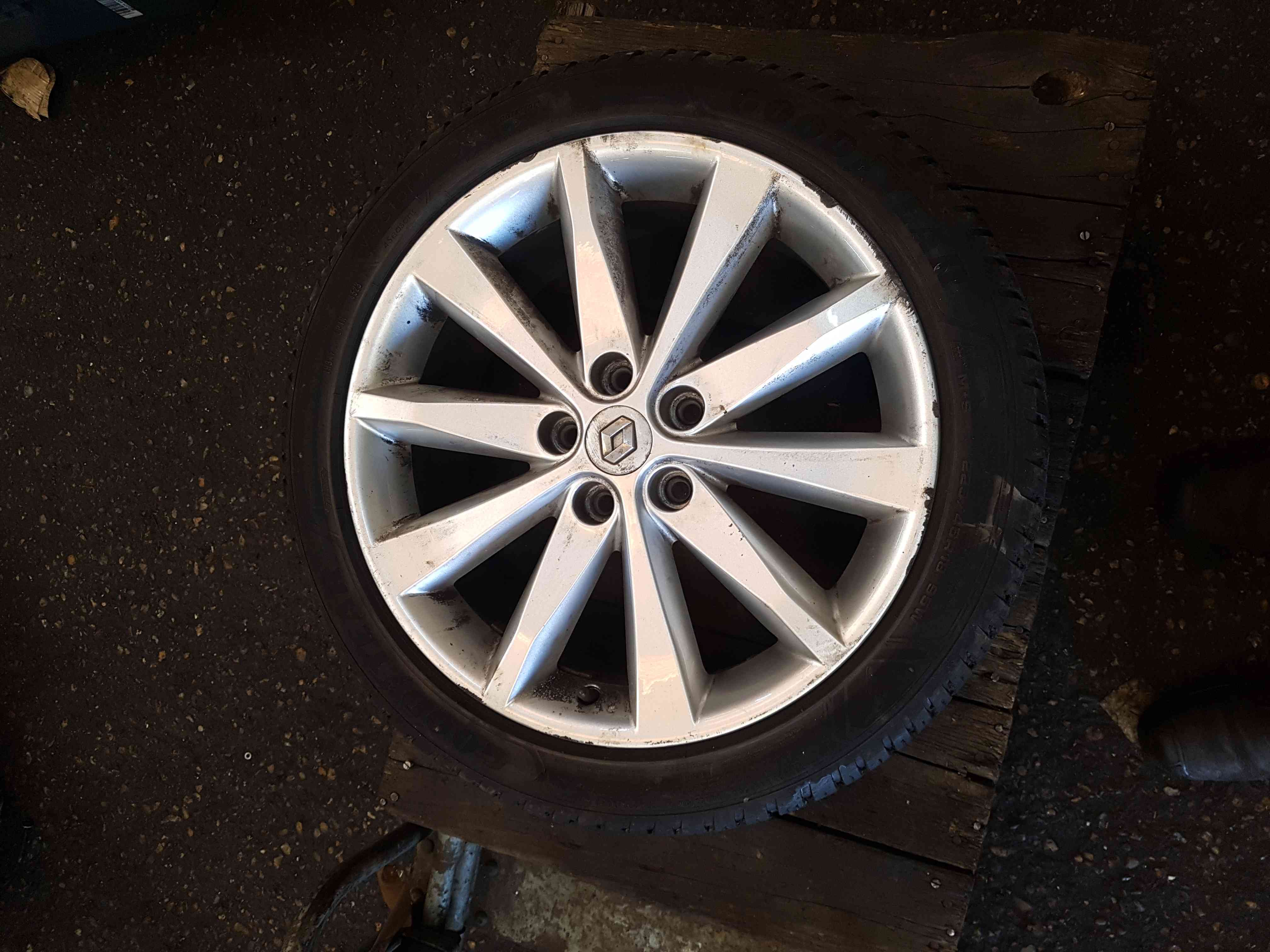 Renault Laguna MK3 2007-2012 Mille Alloy Wheel 18Inch 403000003N 4/5