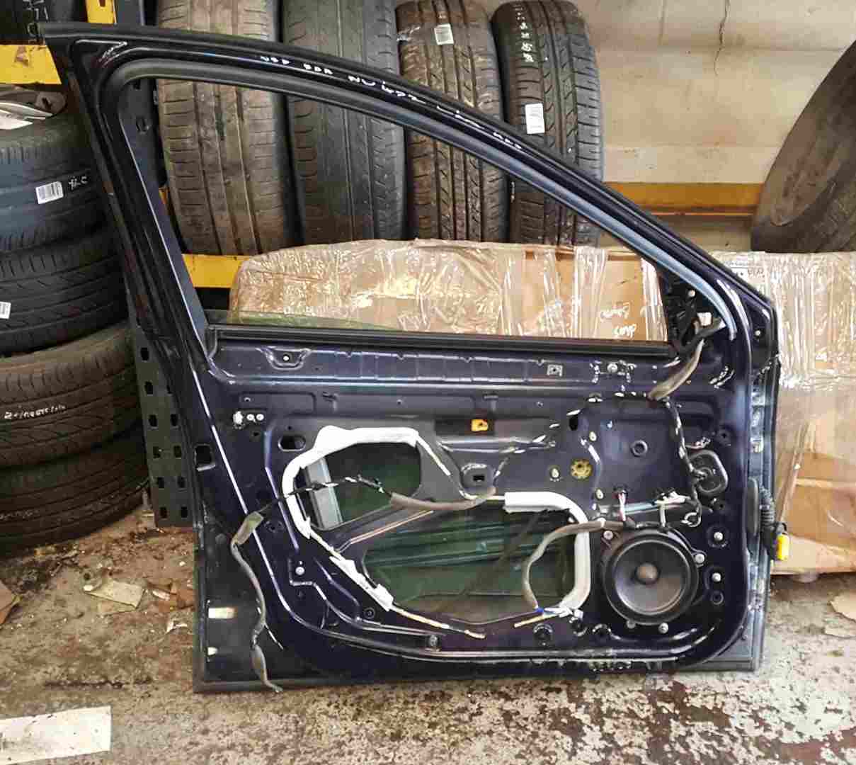 Thumb 2 Renault Laguna MK3 2007-2012 Passenger NSF Front Door Blue NV472