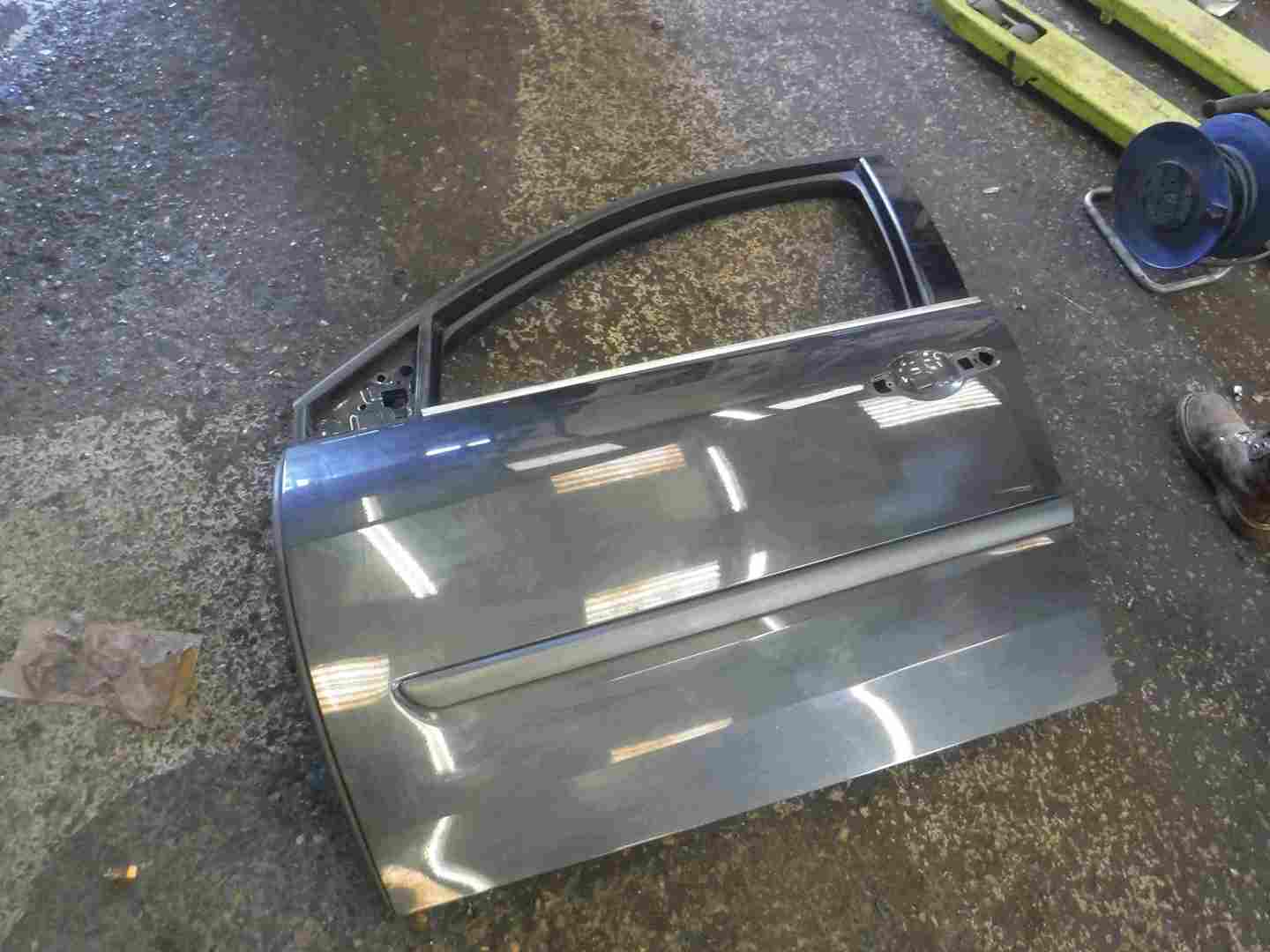 Renault Laguna MK3 2007-2012 Passenger NSF Front Door Grey TEB66 5dr