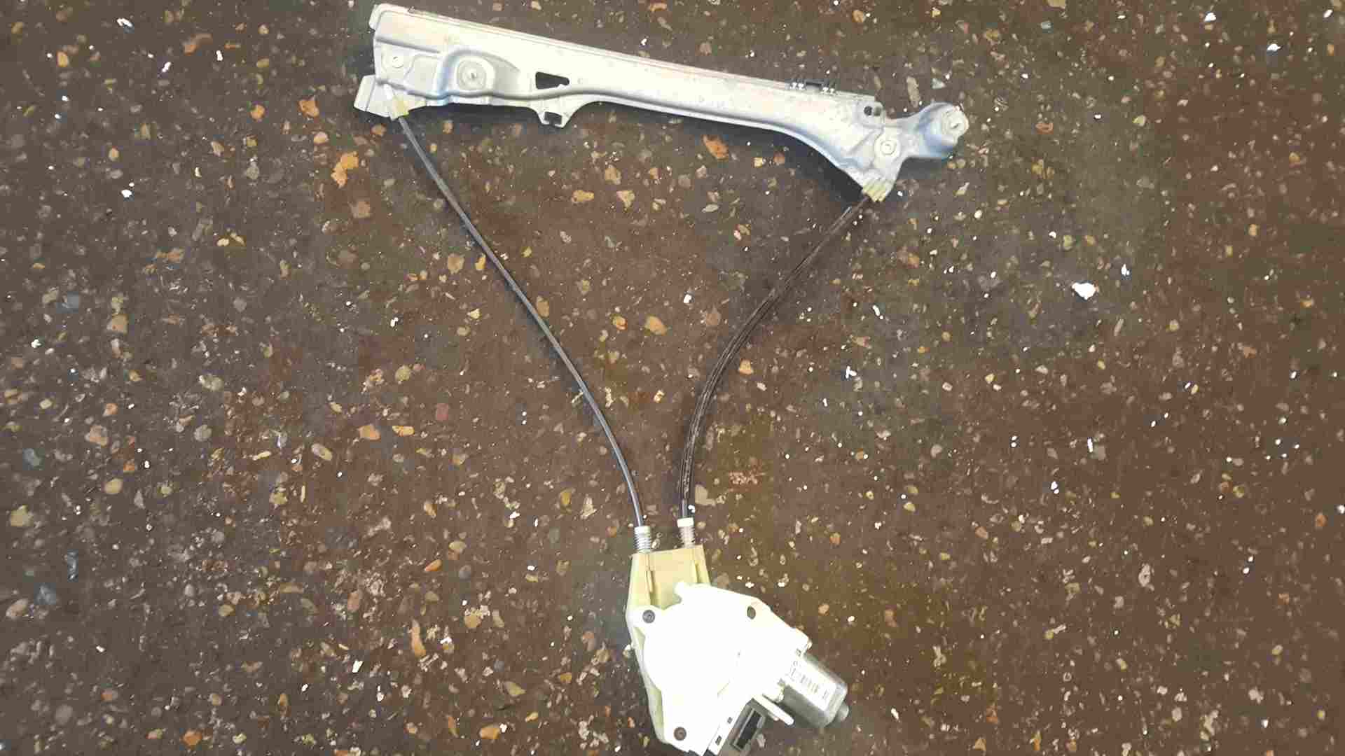 Renault Laguna MK3 2007-2012 Passenger NSR Rear Window Motor Regulator