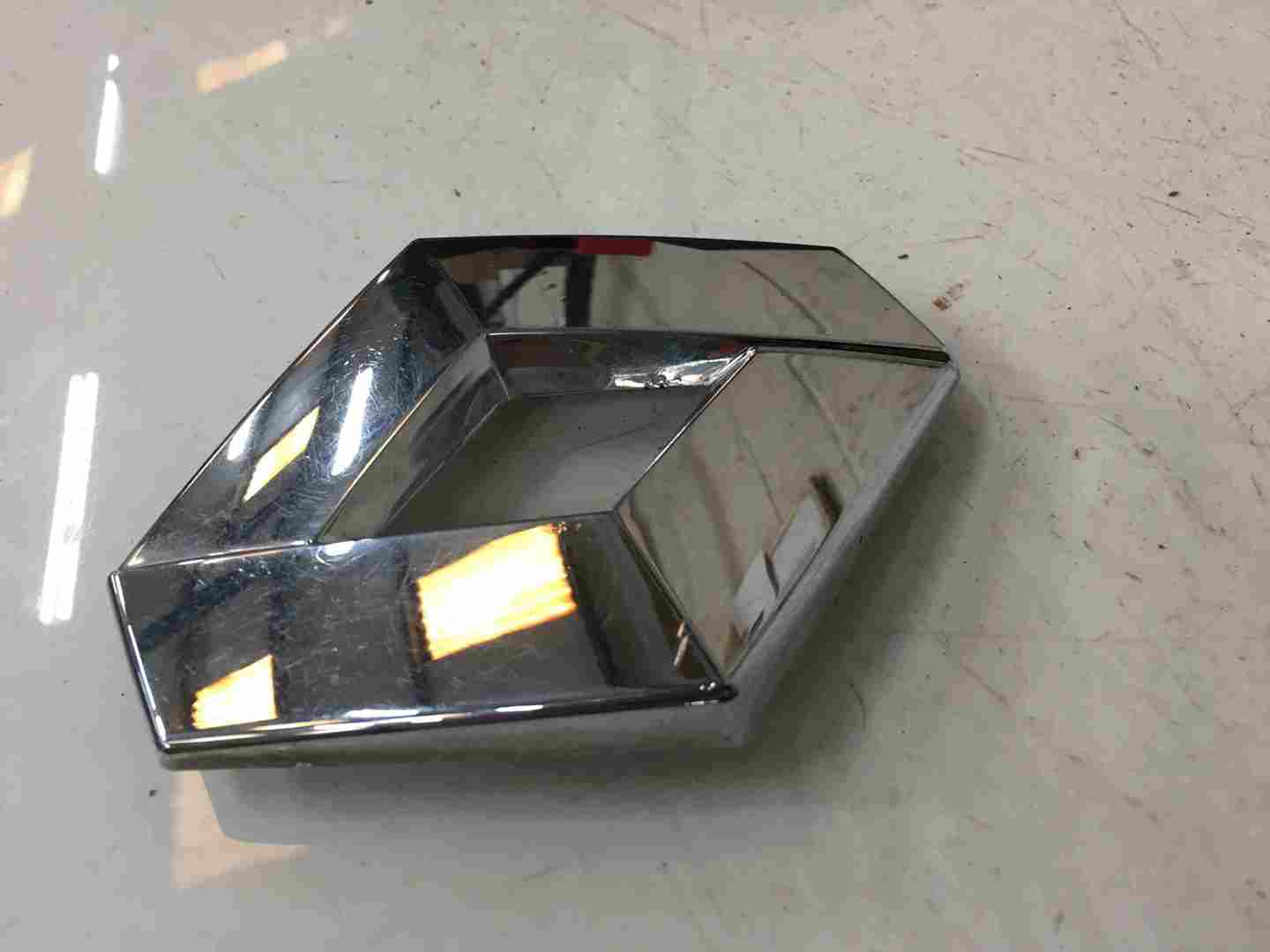 Renault Laguna MK3 2007-2012 Rear Boot Diamond Badge 848900001R
